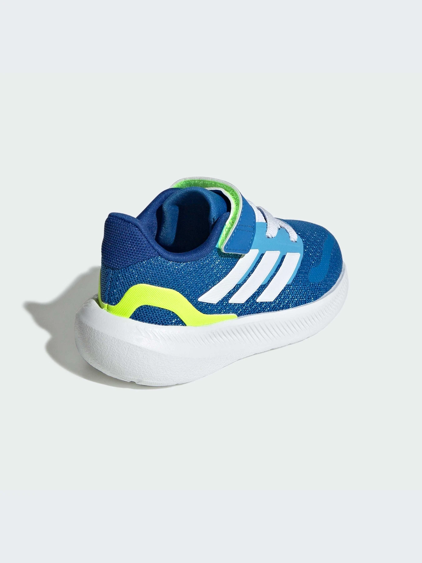 Кроссовки Adidas модель JQ5667-KZ Кроссовки Adidas модель JQ5667-KZ Фото