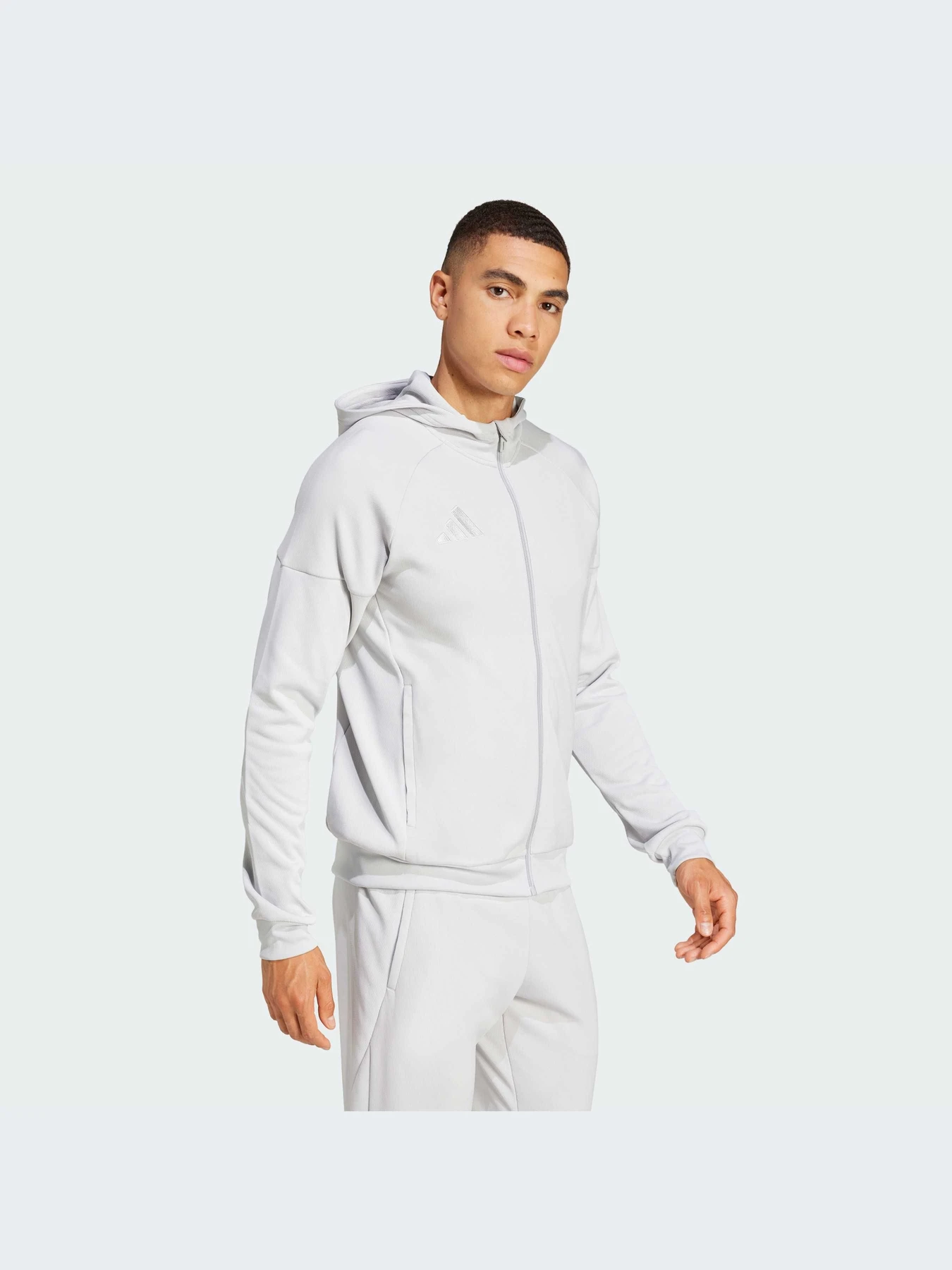 Худи и свитшоты Adidas Tiro модель JC5130-KZ Худи и свитшоты Adidas Tiro модель JC5130-KZ Фото