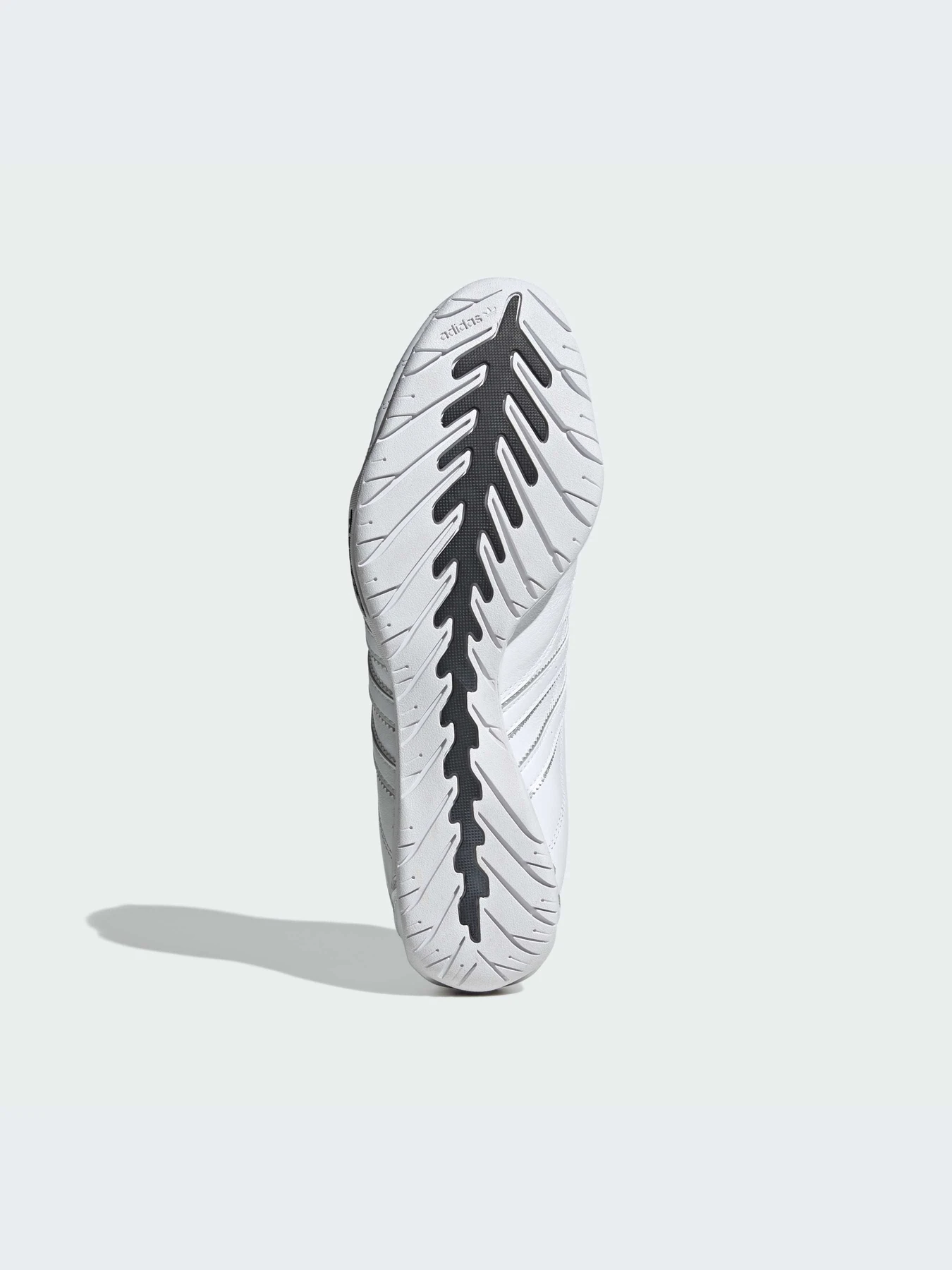 Кроссовки Adidas модель JQ5720-KZ Кроссовки Adidas модель JQ5720-KZ Фото