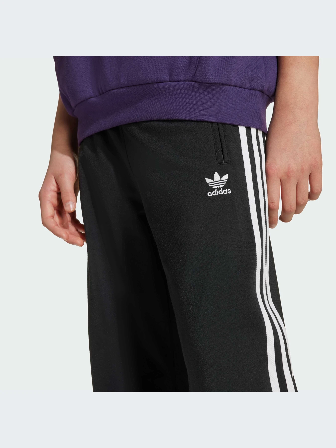 Брюки Adidas модель KE5280-KZ Брюки Adidas модель KE5280-KZ Фото