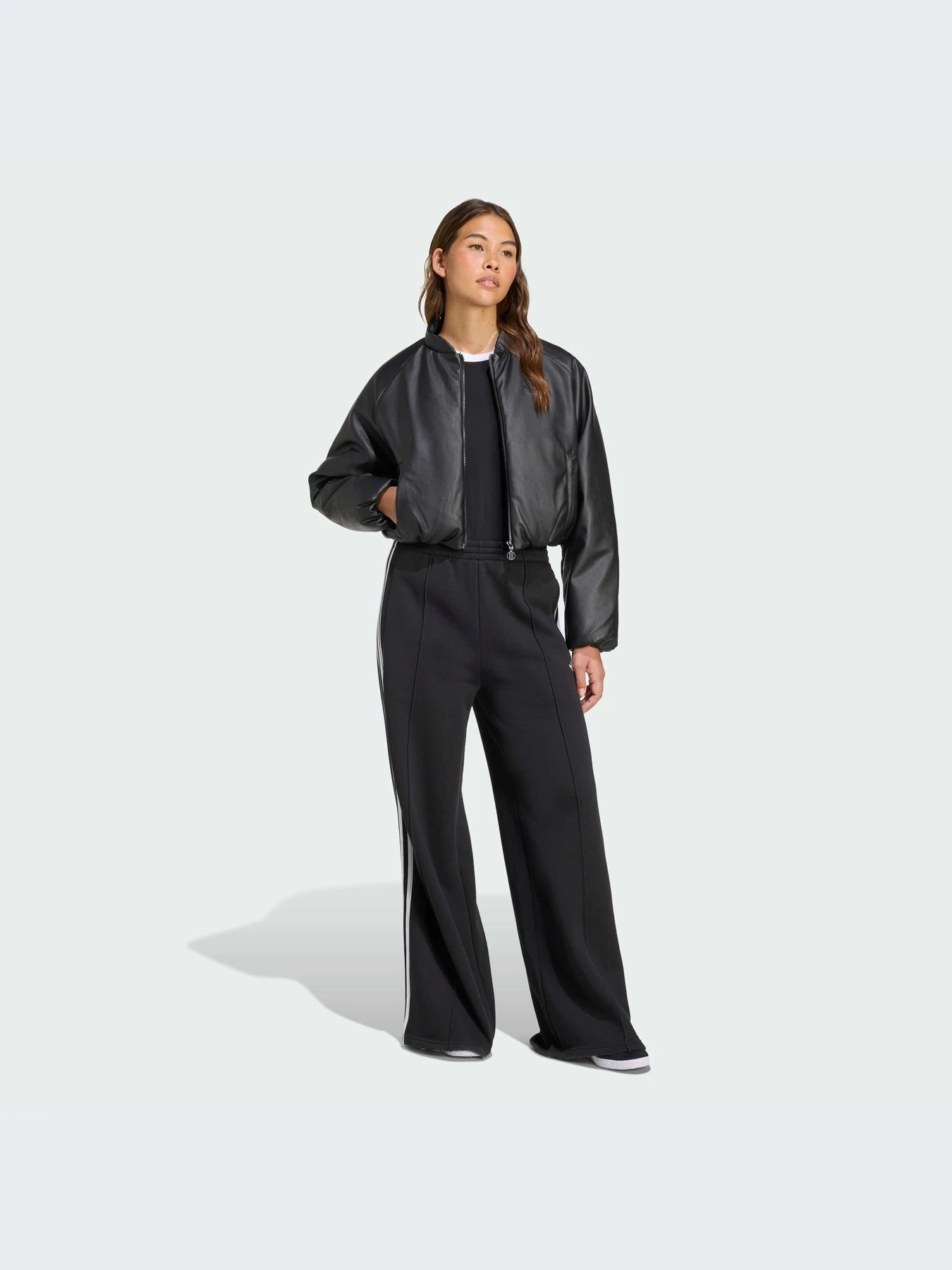 Куртки и дубленки Adidas модель JX5332-KZ Куртки и дубленки Adidas модель JX5332-KZ Фото