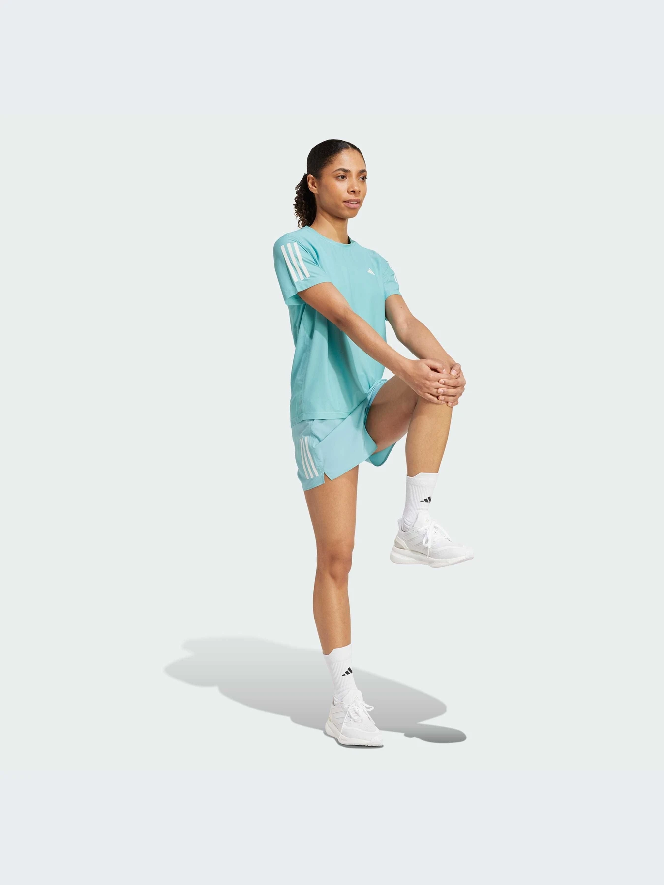 Футболки и поло Adidas модель JW9672-KZ Футболки и поло Adidas модель JW9672-KZ Фото