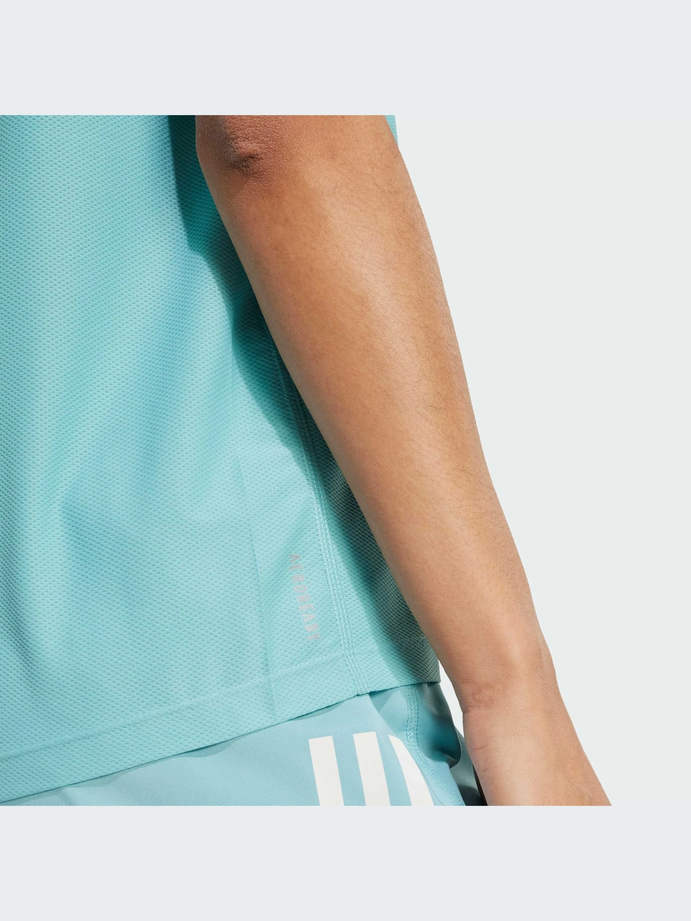 Футболки и поло Adidas модель JW9672-KZ Футболки и поло Adidas модель JW9672-KZ Фото
