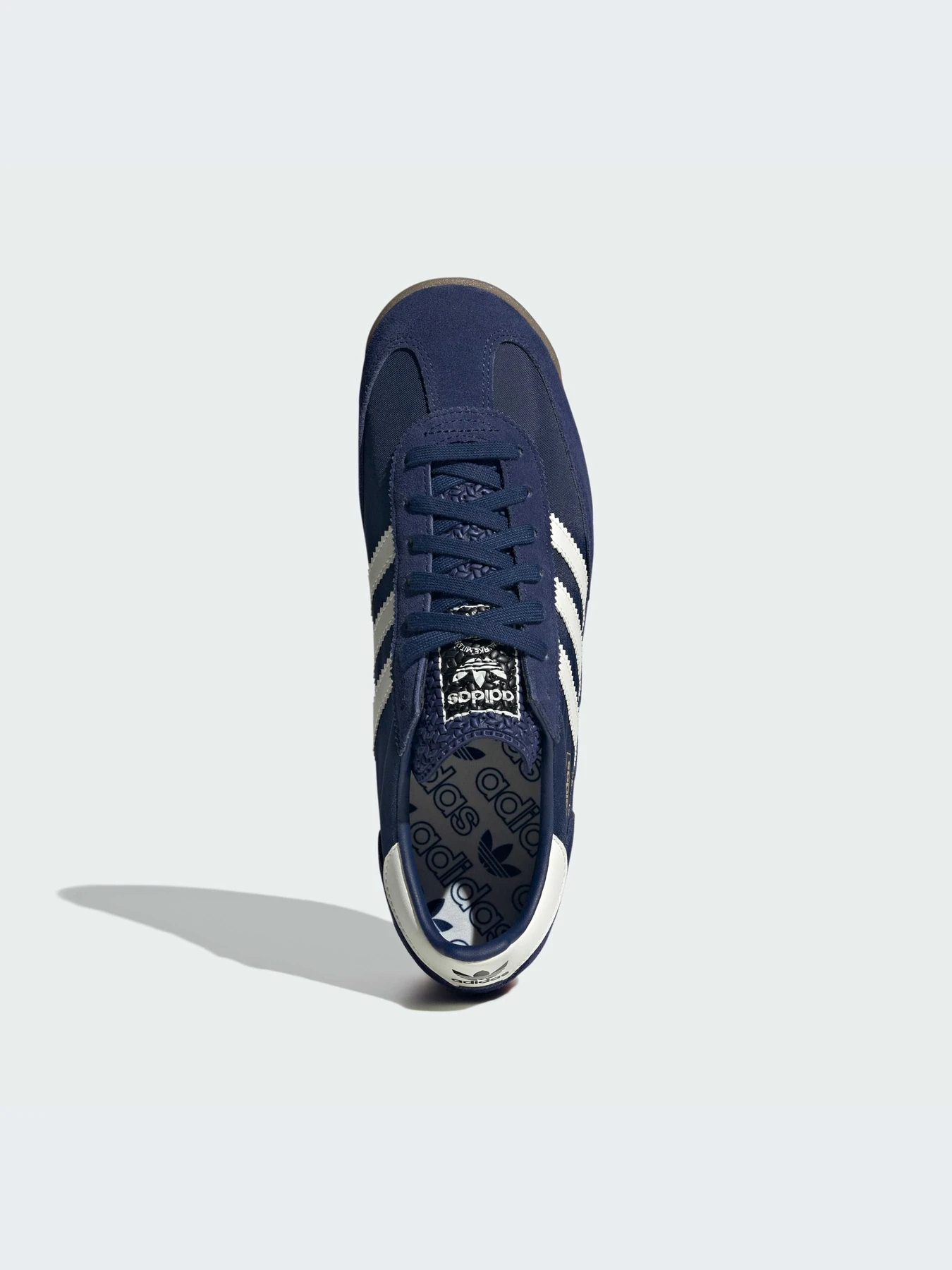 Кроссовки Adidas модель JR8789-KZ Кроссовки Adidas модель JR8789-KZ Фото