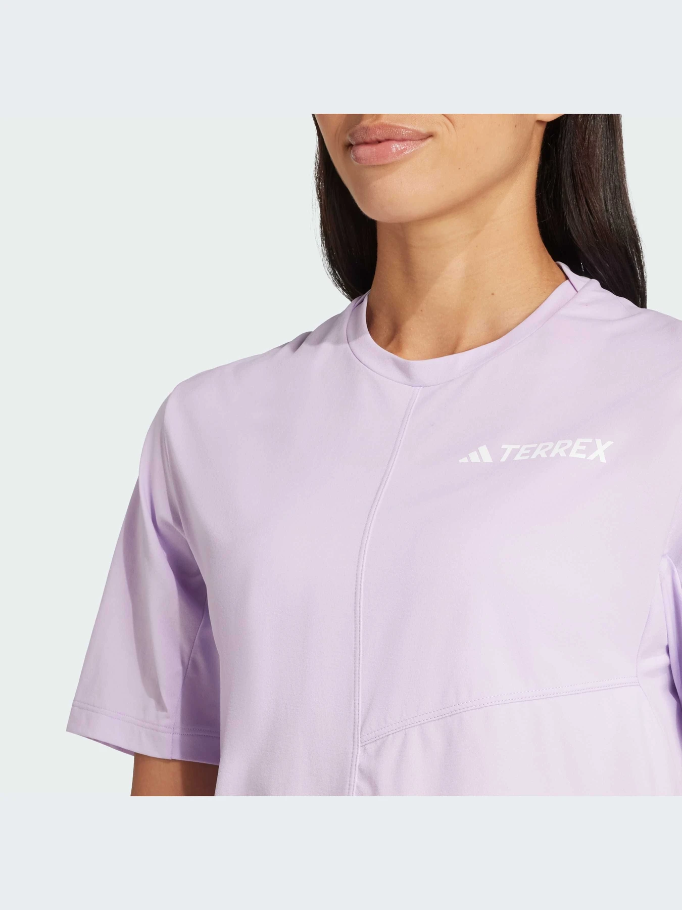 Футболки и поло Adidas модель JN3890-KZ Футболки и поло Adidas модель JN3890-KZ Фото