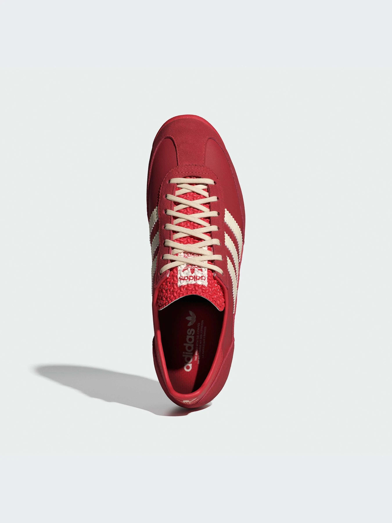 Кроссовки Adidas модель IE3475-KZ Кроссовки Adidas модель IE3475-KZ Фото
