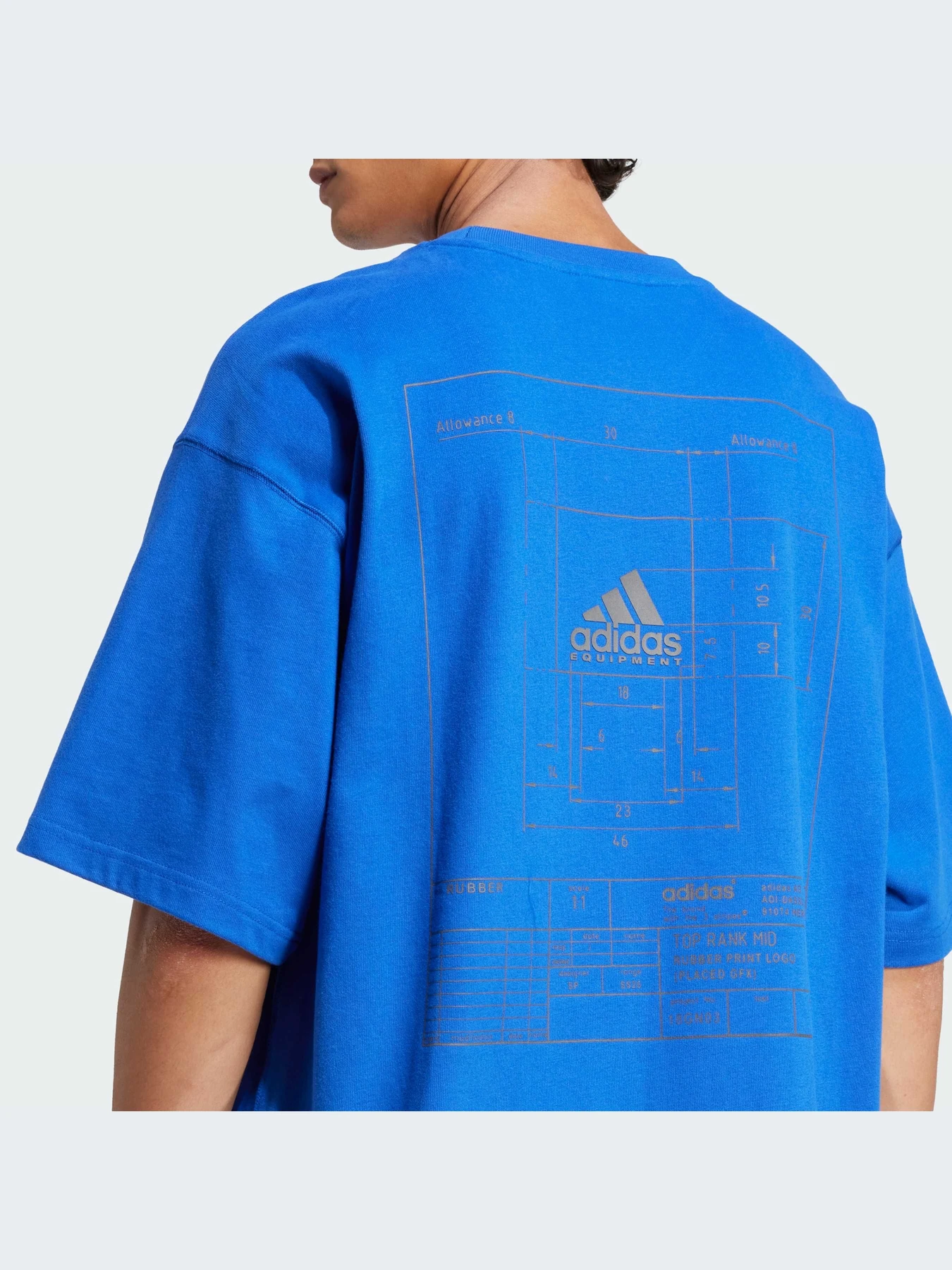 Футболки и поло Adidas Graphics модель JN4847-KZ Футболки и поло Adidas Graphics модель JN4847-KZ Фото