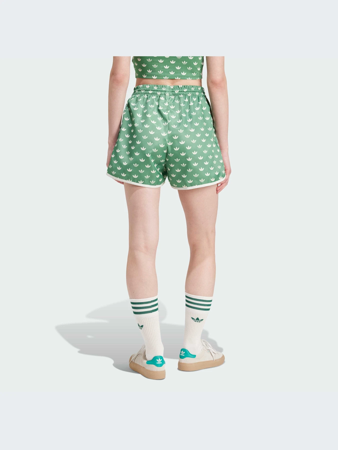 Шорты Adidas Graphics модель IX0931-KZ Шорты Adidas Graphics модель IX0931-KZ Фото