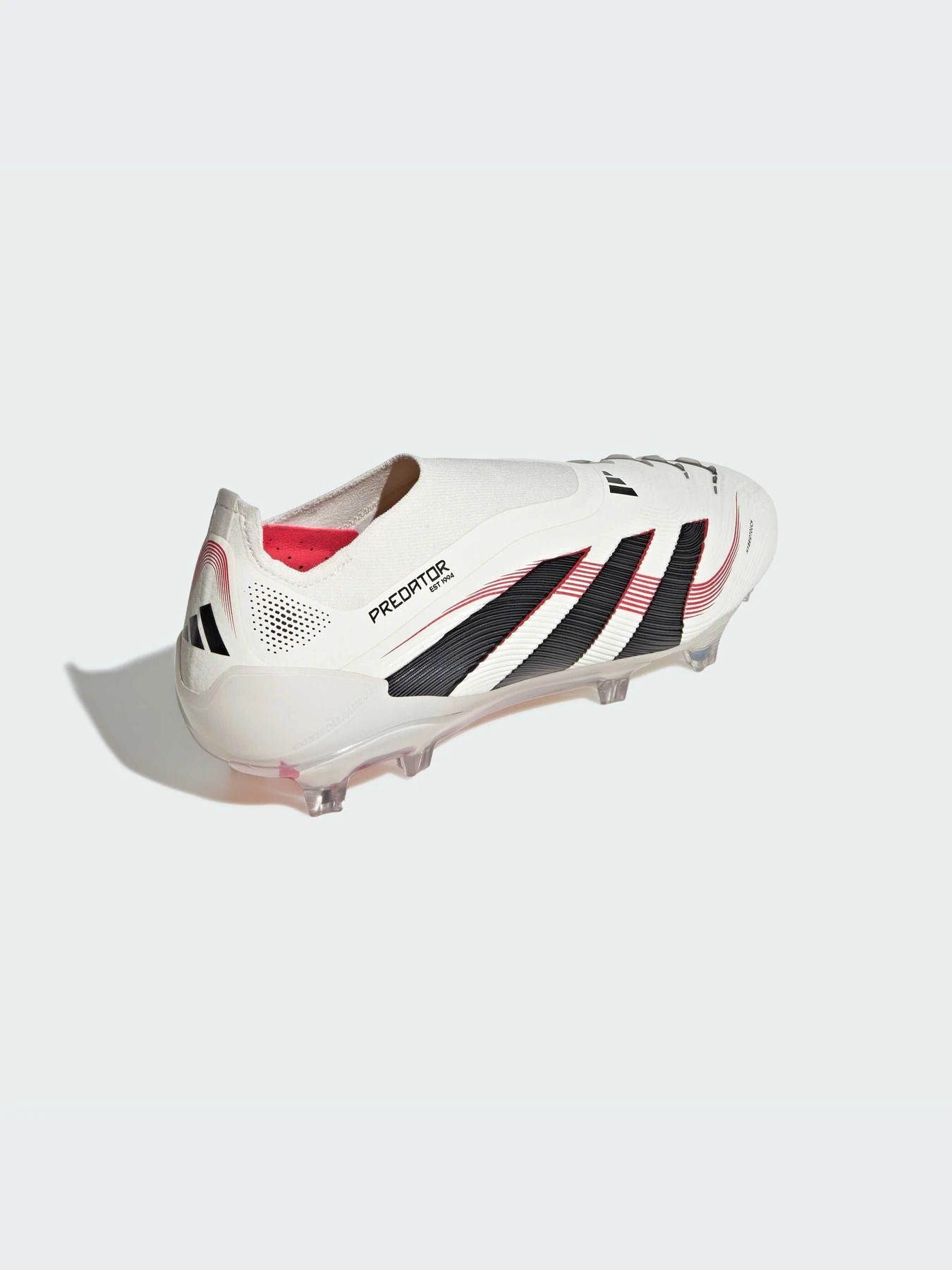 Кроссовки Adidas Predator модель ID3872-KZ Кроссовки Adidas Predator модель ID3872-KZ Фото
