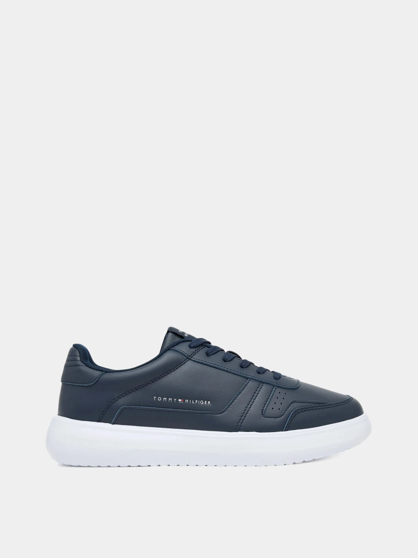 Кроссовки Tommy Hilfiger модель FM0FM05529-DW5 Кроссовки Tommy Hilfiger модель FM0FM05529-DW5 Фото