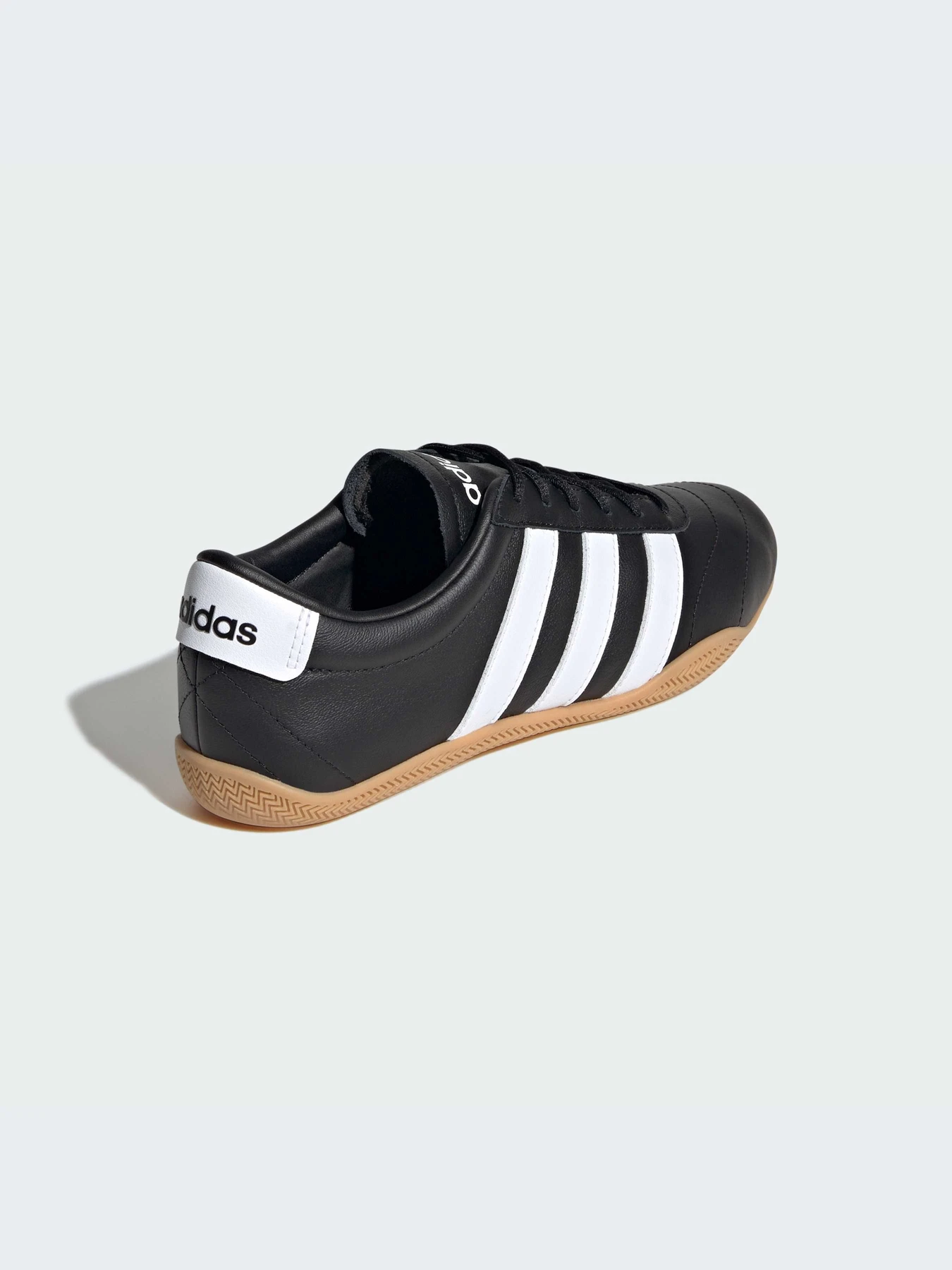 Кеды Adidas Grand Court модель JQ9684-KZ Кеды Adidas Grand Court модель JQ9684-KZ Фото