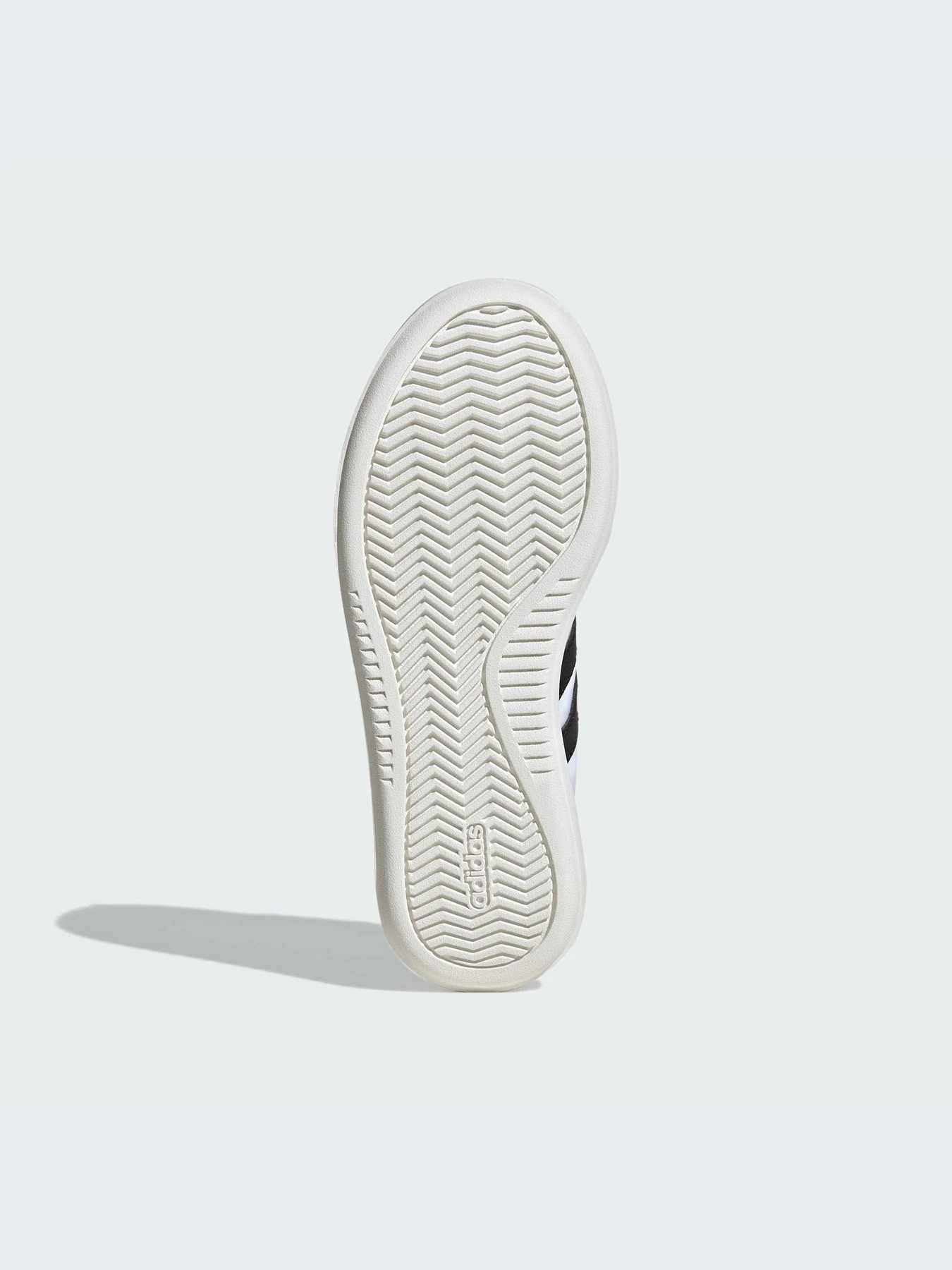 Кроссовки Adidas модель JQ8854-KZ Кроссовки Adidas модель JQ8854-KZ Фото