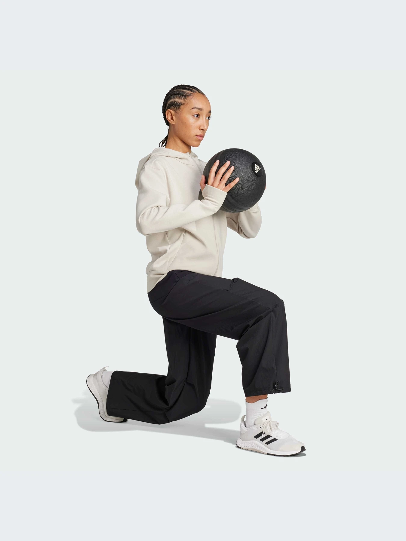Худи и свитшоты Adidas модель JX7318-KZ Худи и свитшоты Adidas модель JX7318-KZ Фото