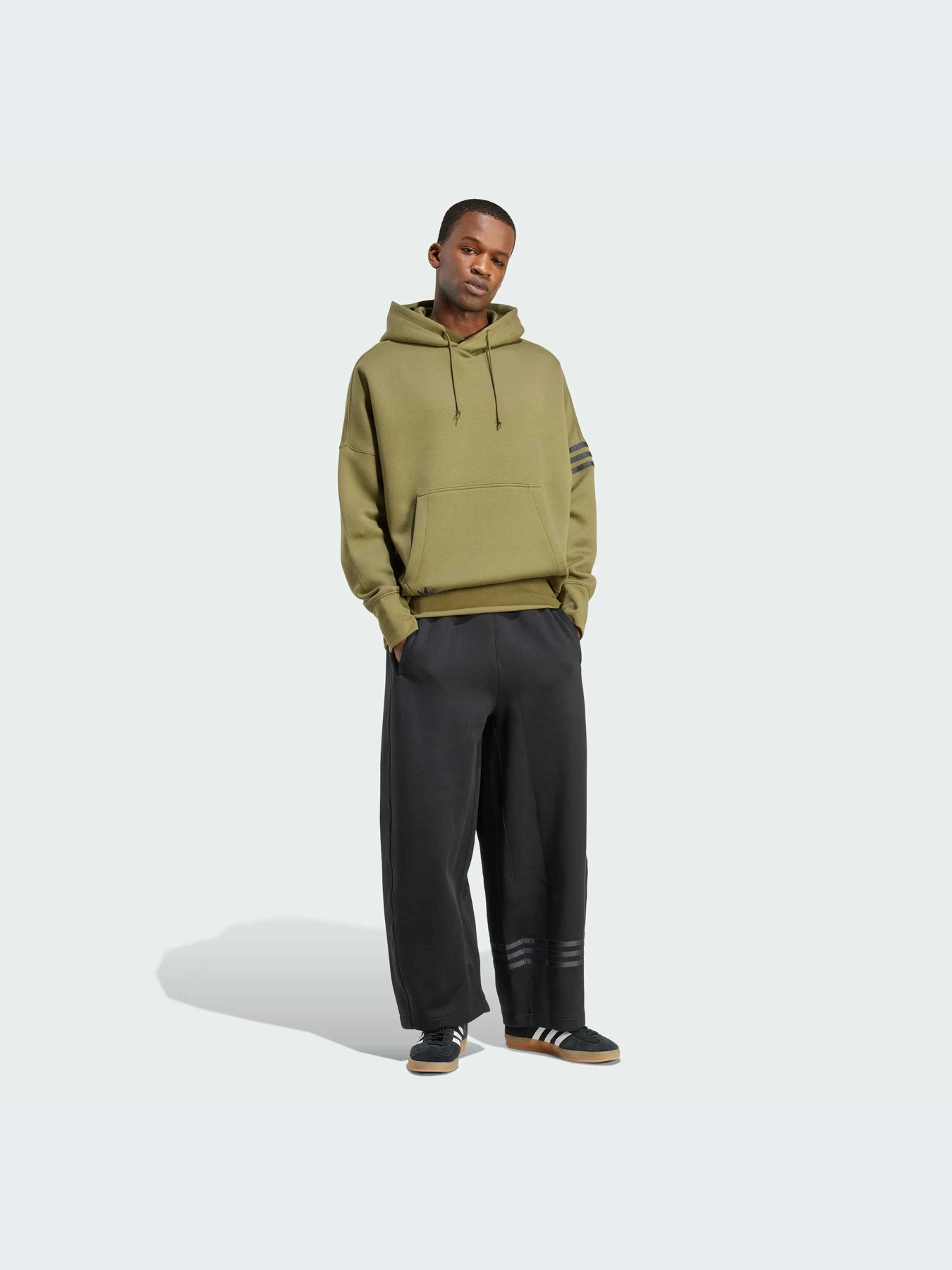 Брюки Adidas Adicolor модель JW5445-KZ Брюки Adidas Adicolor модель JW5445-KZ Фото