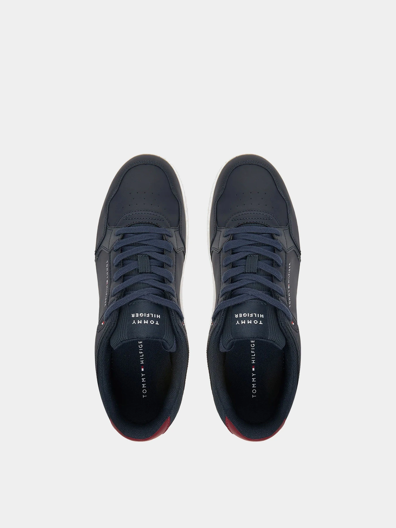 Кроссовки Tommy Hilfiger модель FM0FM05518-DW5 Кроссовки Tommy Hilfiger модель FM0FM05518-DW5 Фото