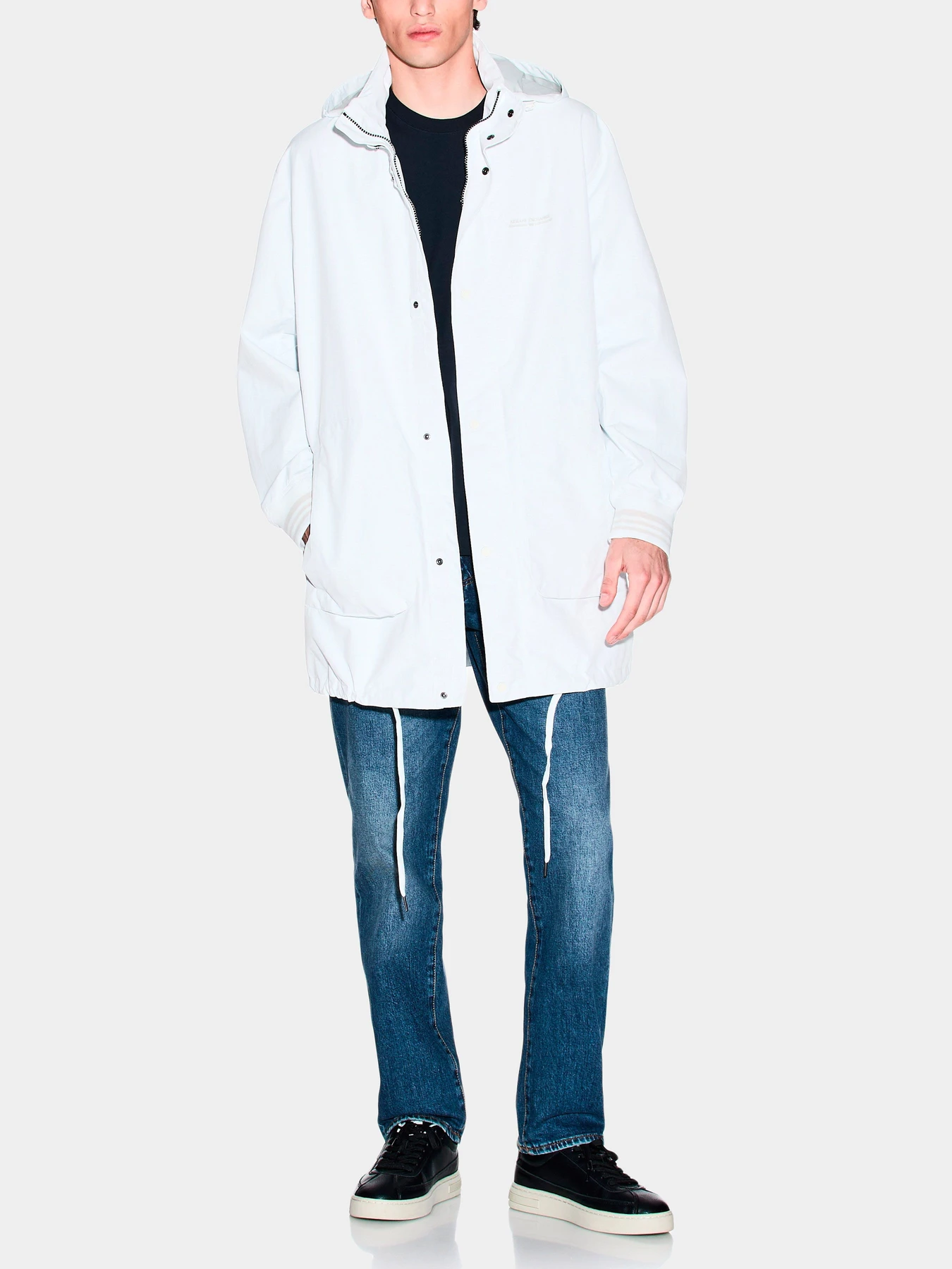 Джинсы Armani Exchange модель XM000049-AF19775-MB001 Джинсы Armani Exchange модель XM000049-AF19775-MB001 Фото