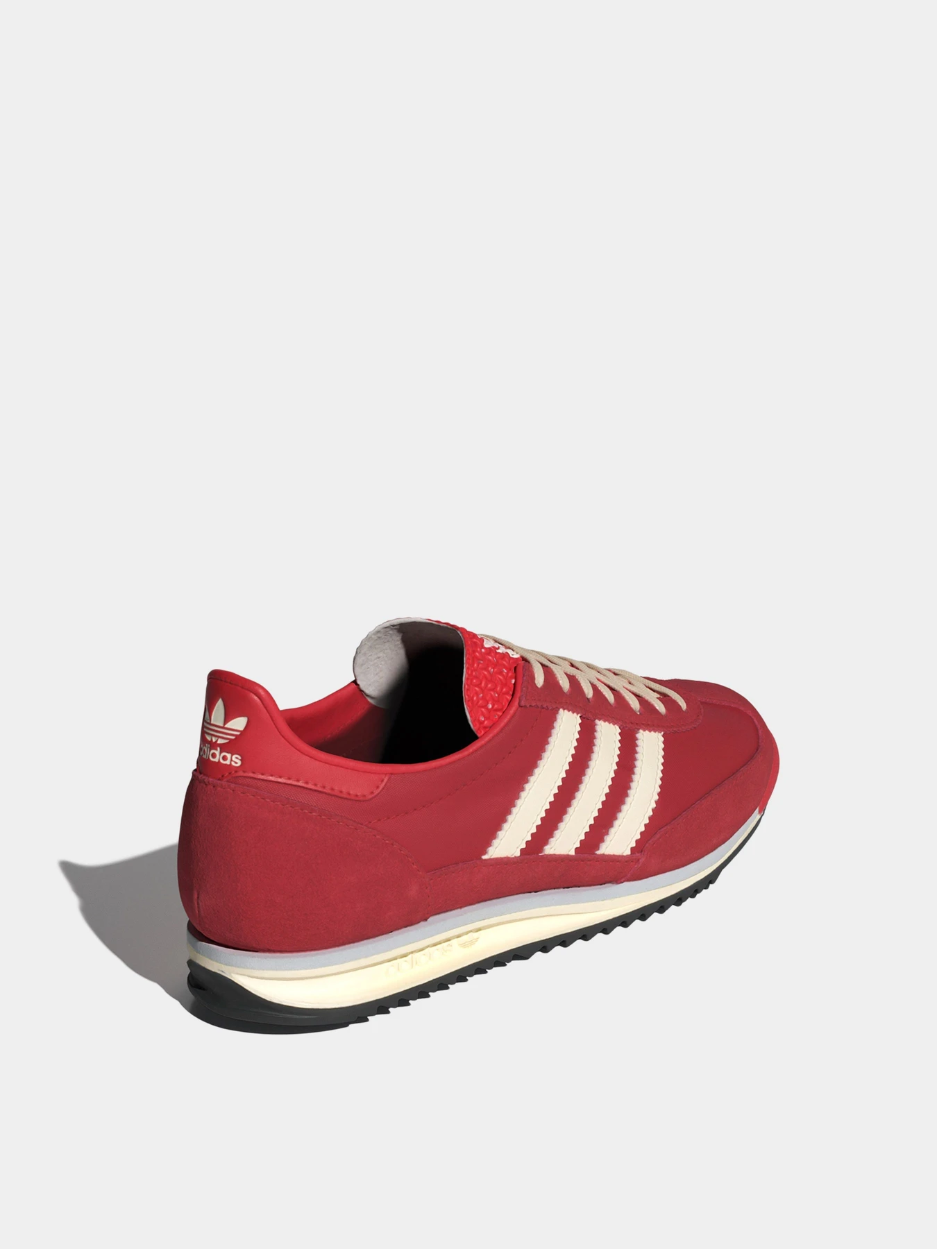 Кеды Adidas модель IE3475 Кеды Adidas модель IE3475 Фото