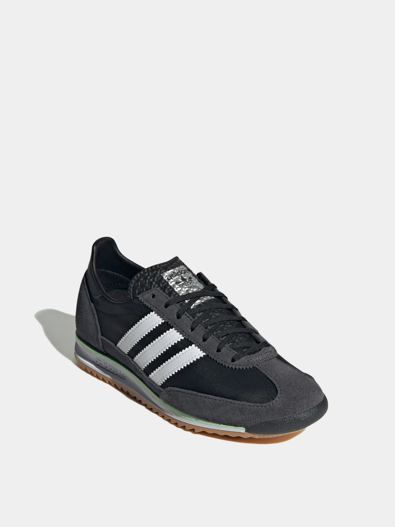 Кроссовки Adidas модель JH7390 Кроссовки Adidas модель JH7390 Фото