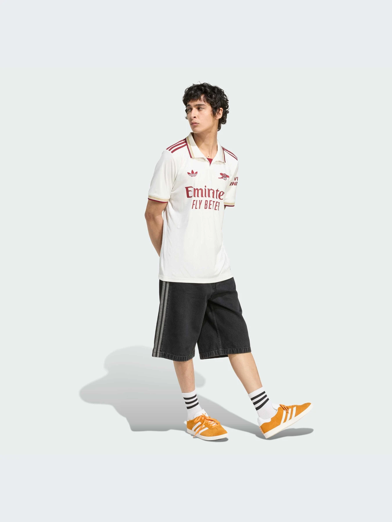 Футболки и поло Adidas модель JI9556-KZ Футболки и поло Adidas модель JI9556-KZ Фото