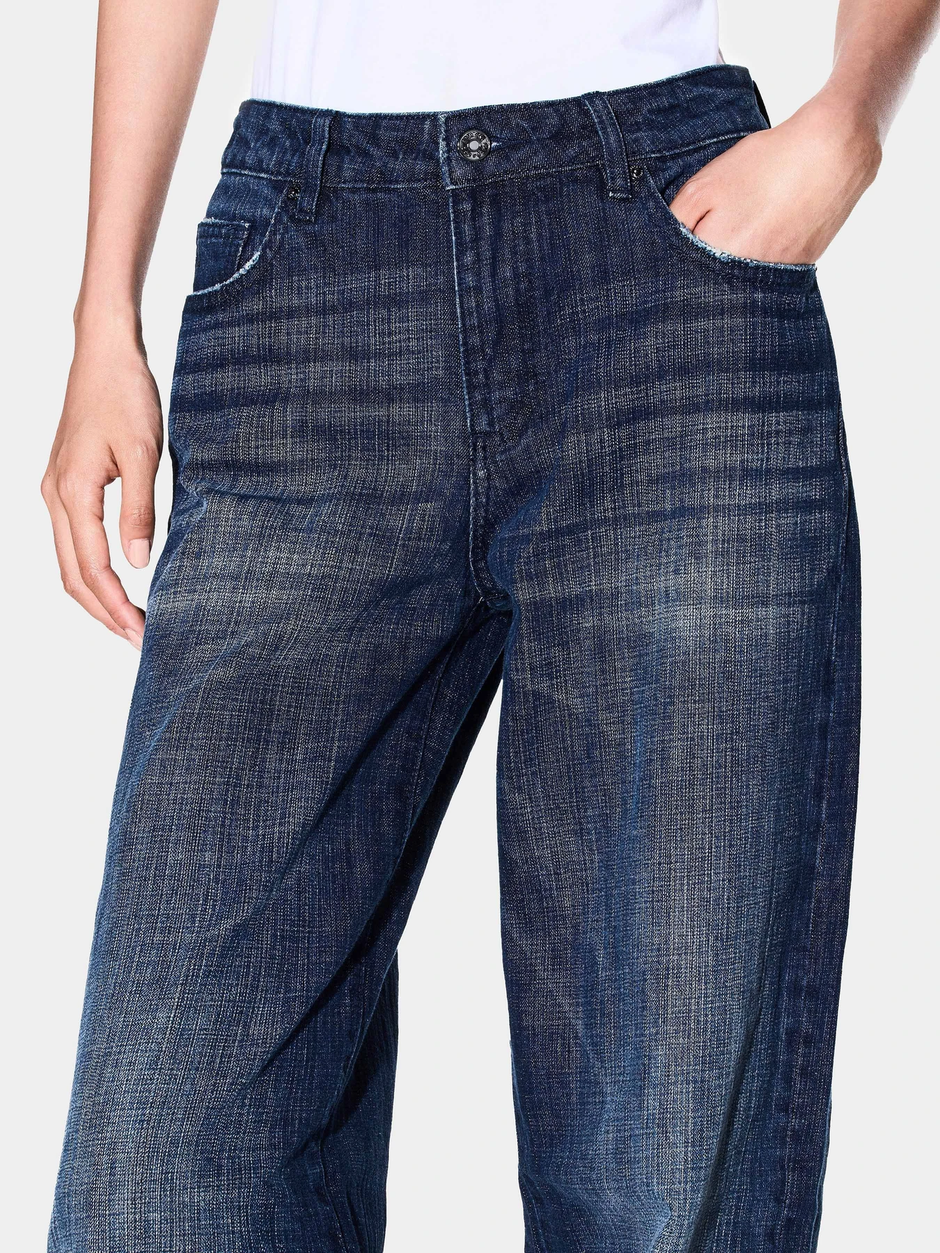 Джинсы Armani Exchange модель XW000056-AF16081-MB001 Джинсы Armani Exchange модель XW000056-AF16081-MB001 Фото