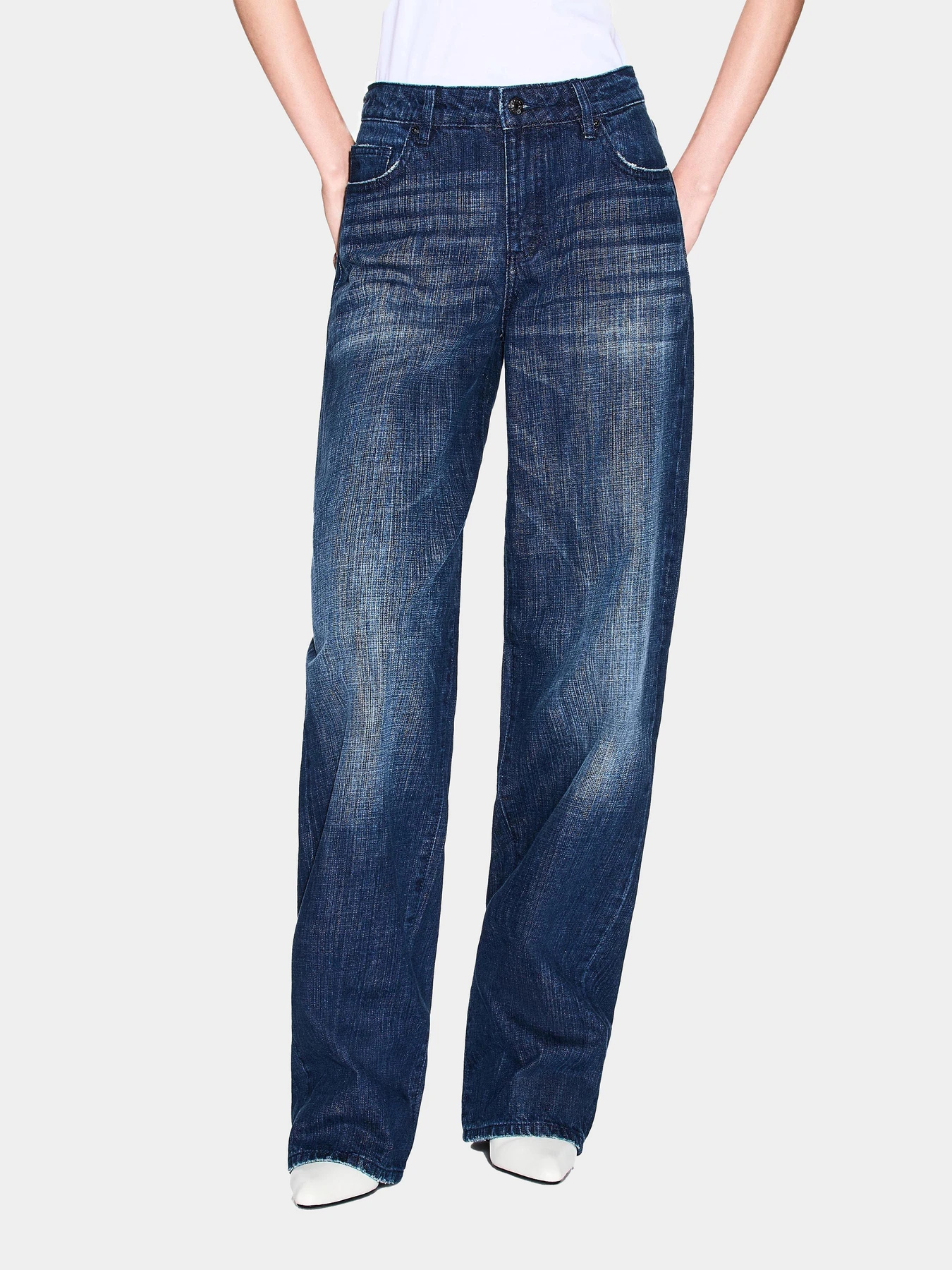 Джинсы Armani Exchange модель XW000056-AF16081-MB001 Джинсы Armani Exchange модель XW000056-AF16081-MB001 Фото