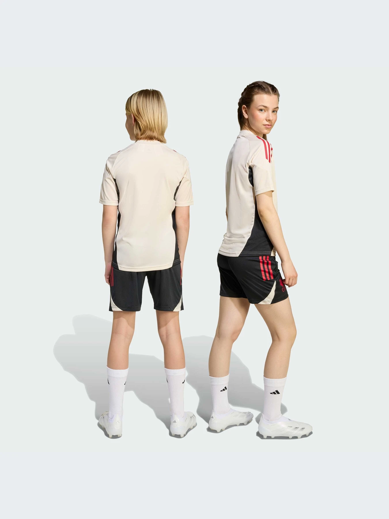 Футболки и поло Adidas модель JV6558-KZ Футболки и поло Adidas модель JV6558-KZ Фото