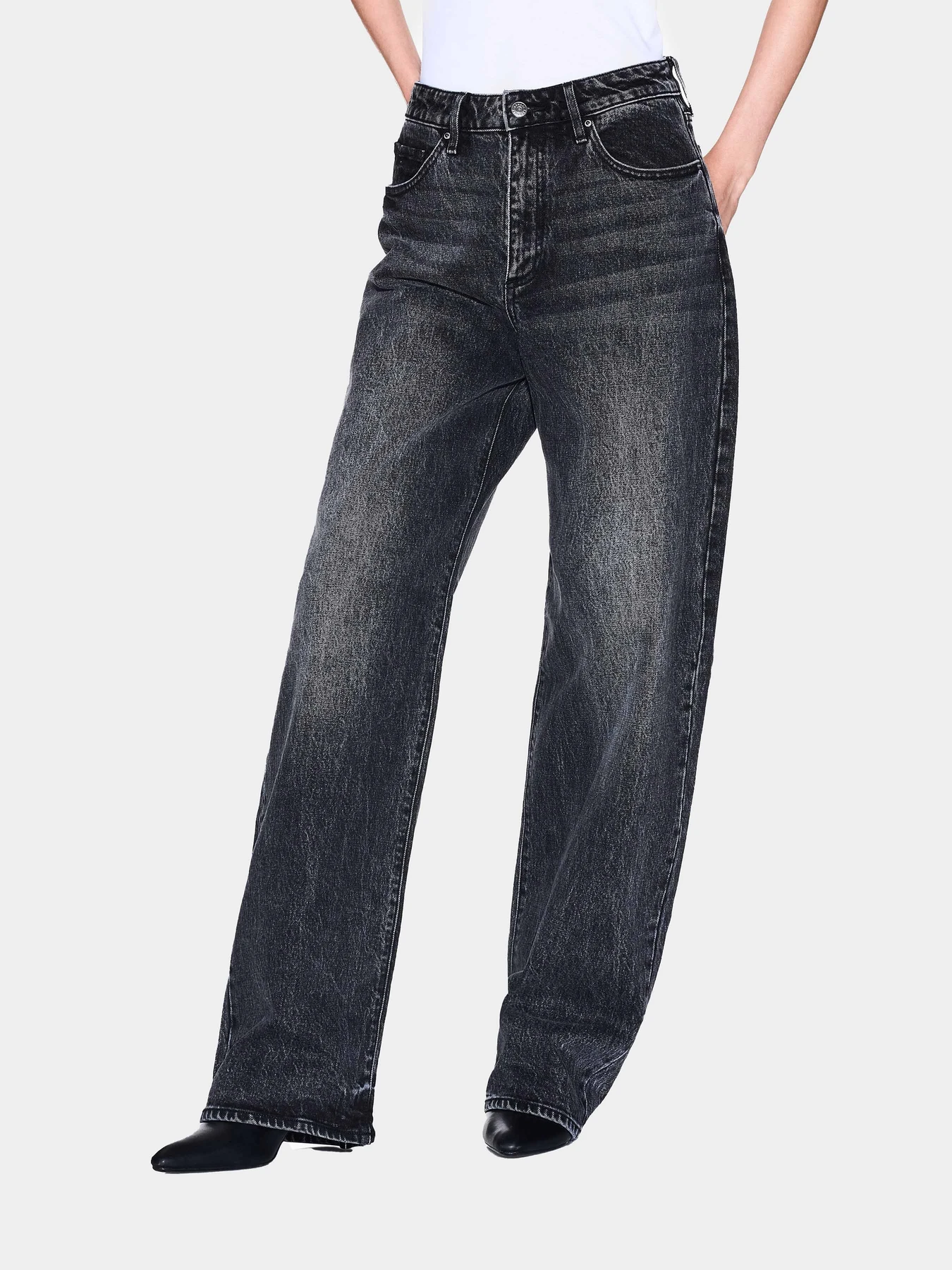 Джинсы Armani Exchange модель XW000100-AF16084-MC002 Джинсы Armani Exchange модель XW000100-AF16084-MC002 Фото