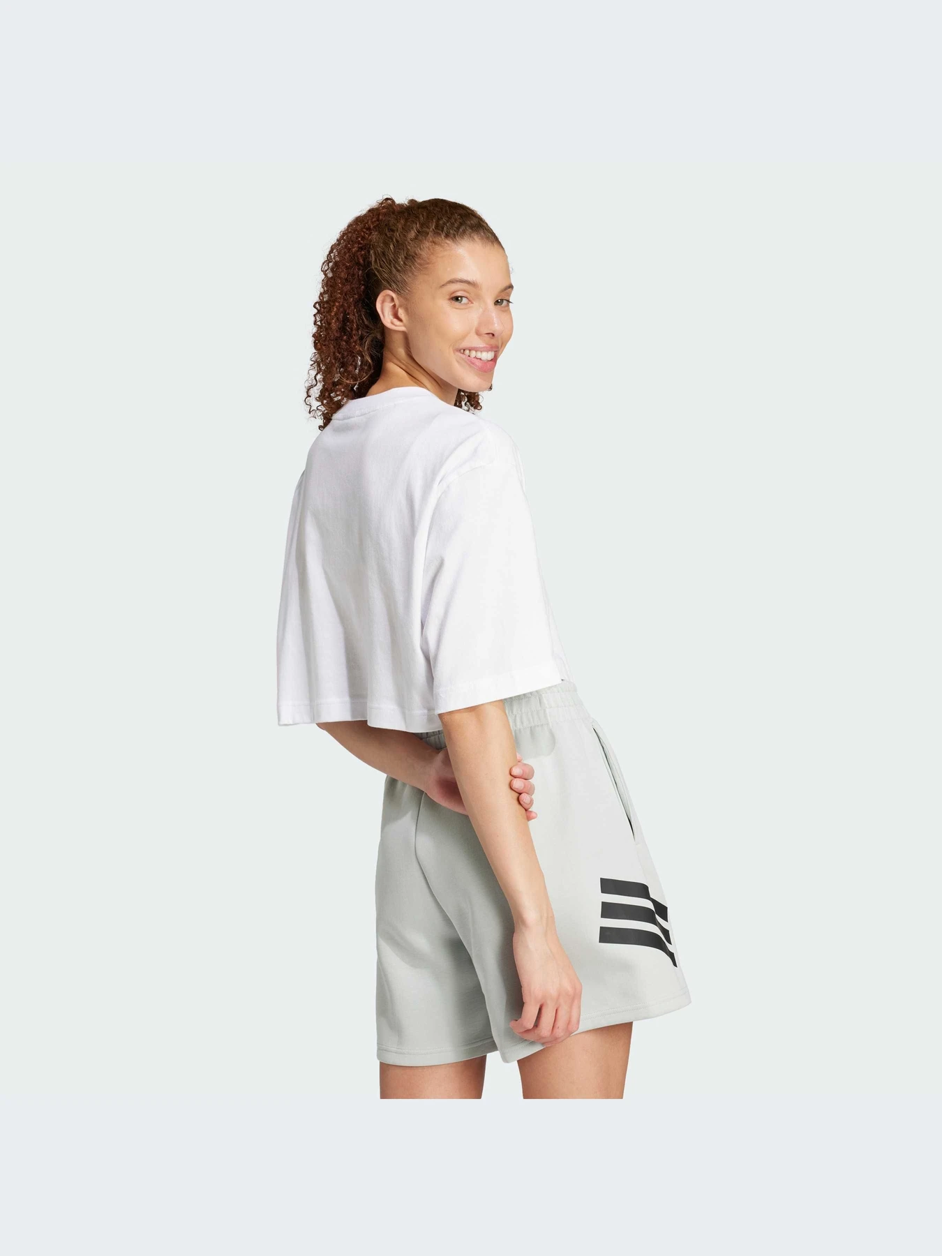 Футболки и поло Adidas модель JE0132-KZ Футболки и поло Adidas модель JE0132-KZ Фото