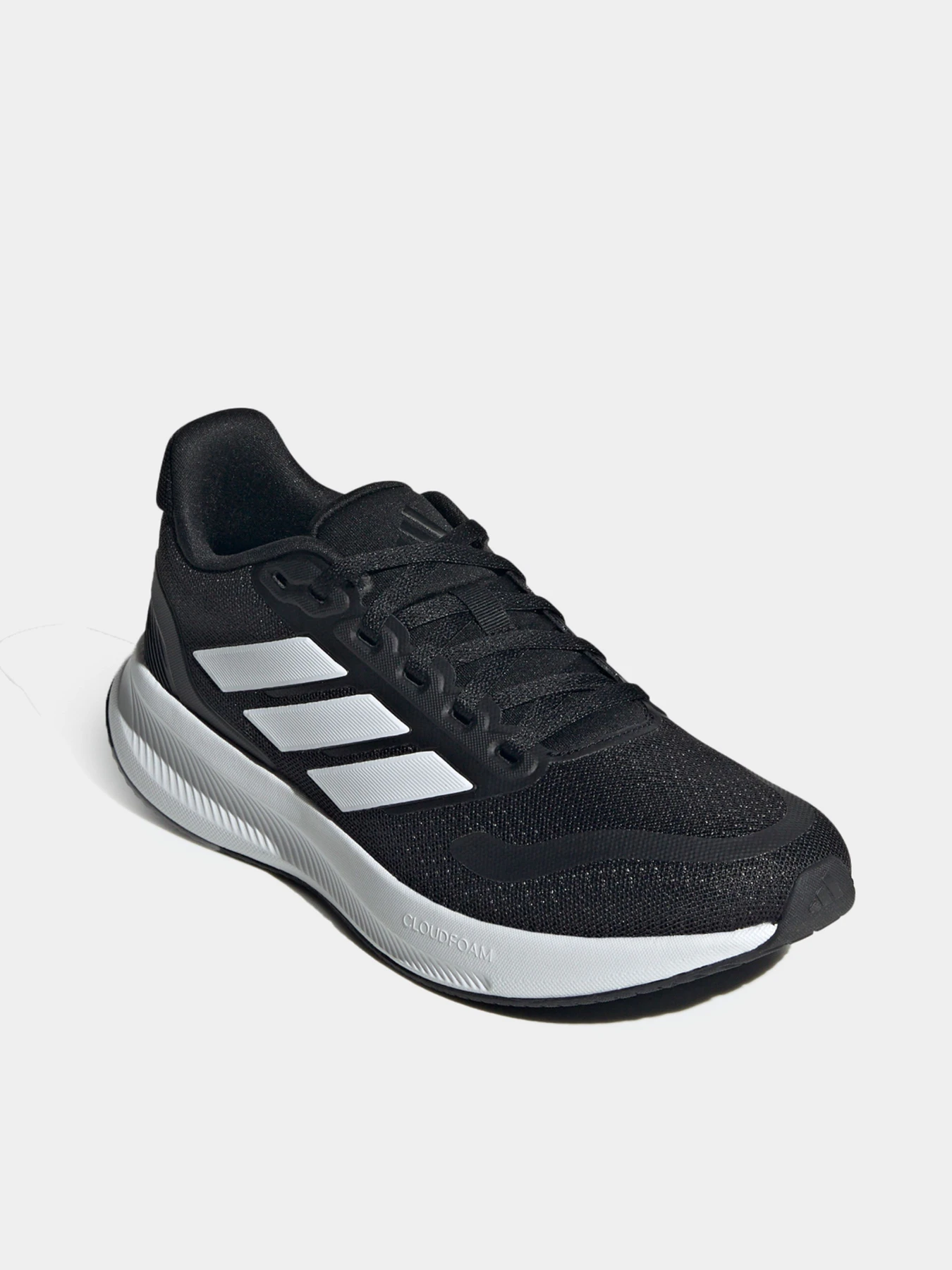 Кроссовки Adidas модель IE8589 Кроссовки Adidas модель IE8589 Фото