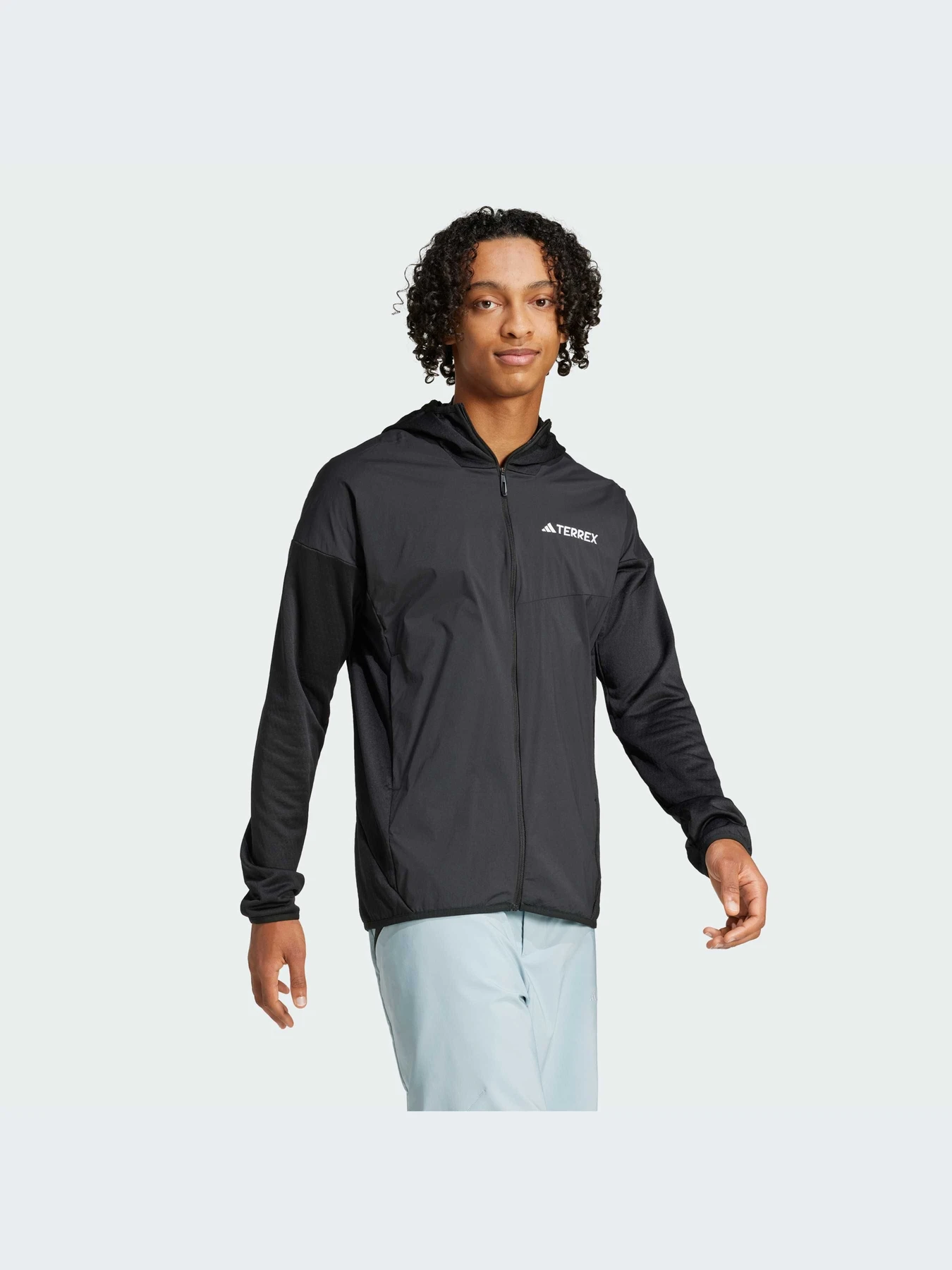 Куртки и дубленки Adidas модель JF1227-KZ Куртки и дубленки Adidas модель JF1227-KZ Фото