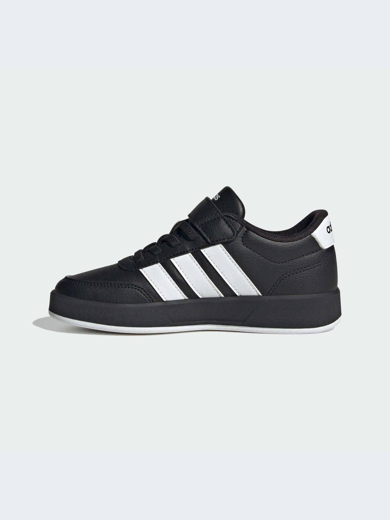 Кроссовки Adidas модель JS3687-KZ Кроссовки Adidas модель JS3687-KZ Фото