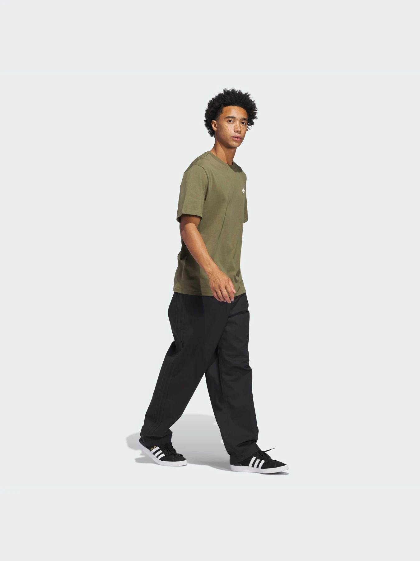 Футболки и поло Adidas модель JD2797-KZ Футболки и поло Adidas модель JD2797-KZ Фото