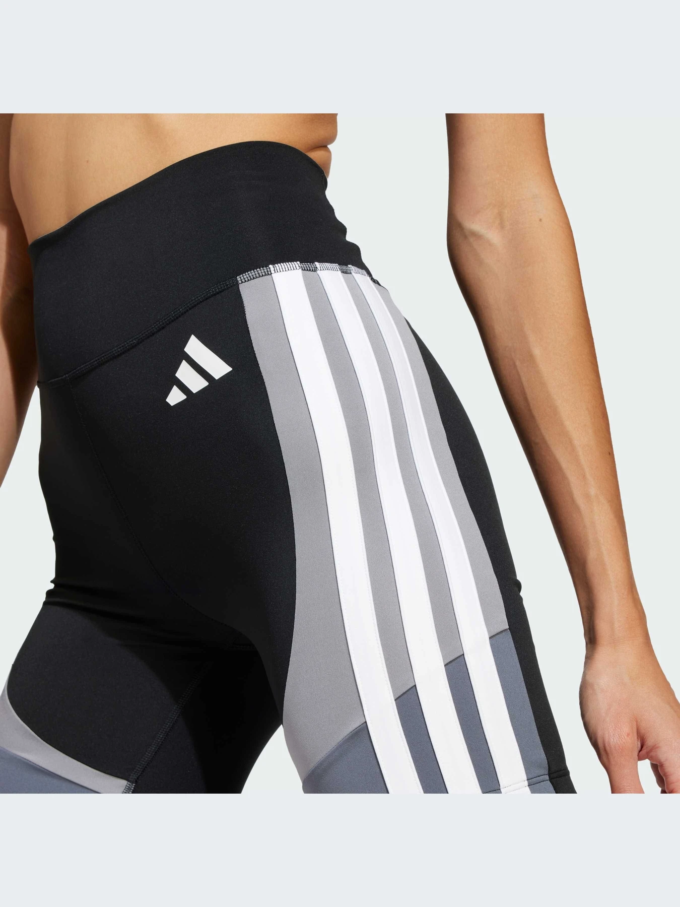 Брюки Adidas модель JF1048-KZ Брюки Adidas модель JF1048-KZ Фото