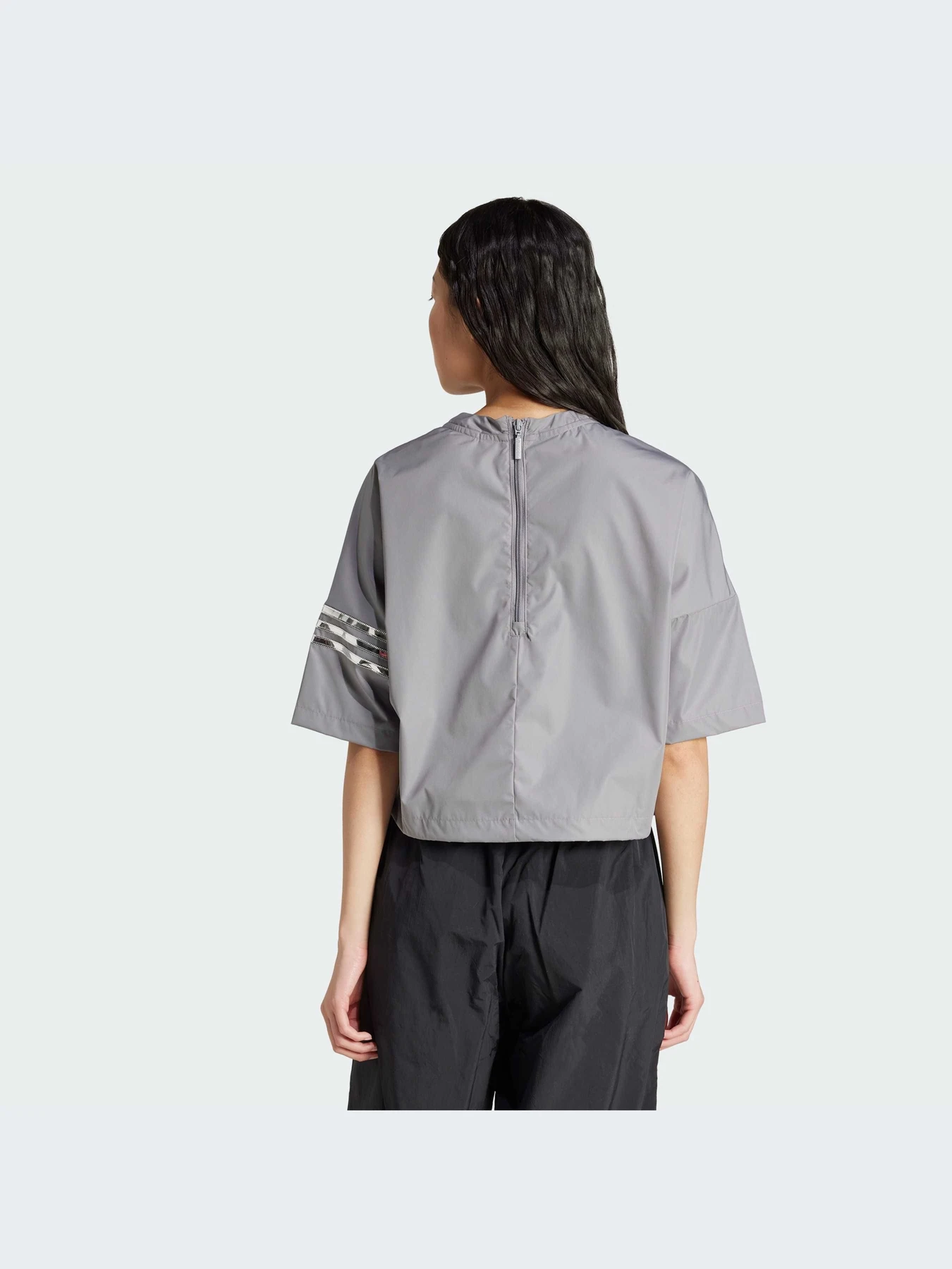Футболки и поло Adidas модель JI8539-KZ Футболки и поло Adidas модель JI8539-KZ Фото