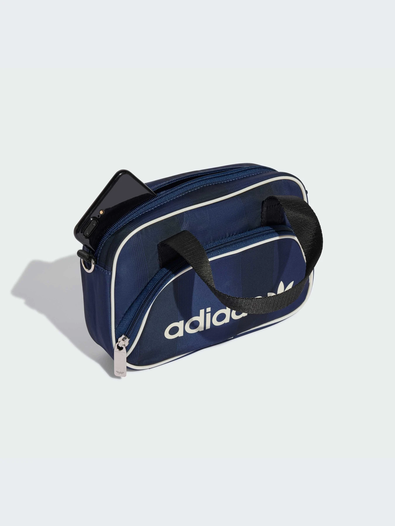 Сумки Adidas модель JV7860-KZ Сумки Adidas модель JV7860-KZ Фото