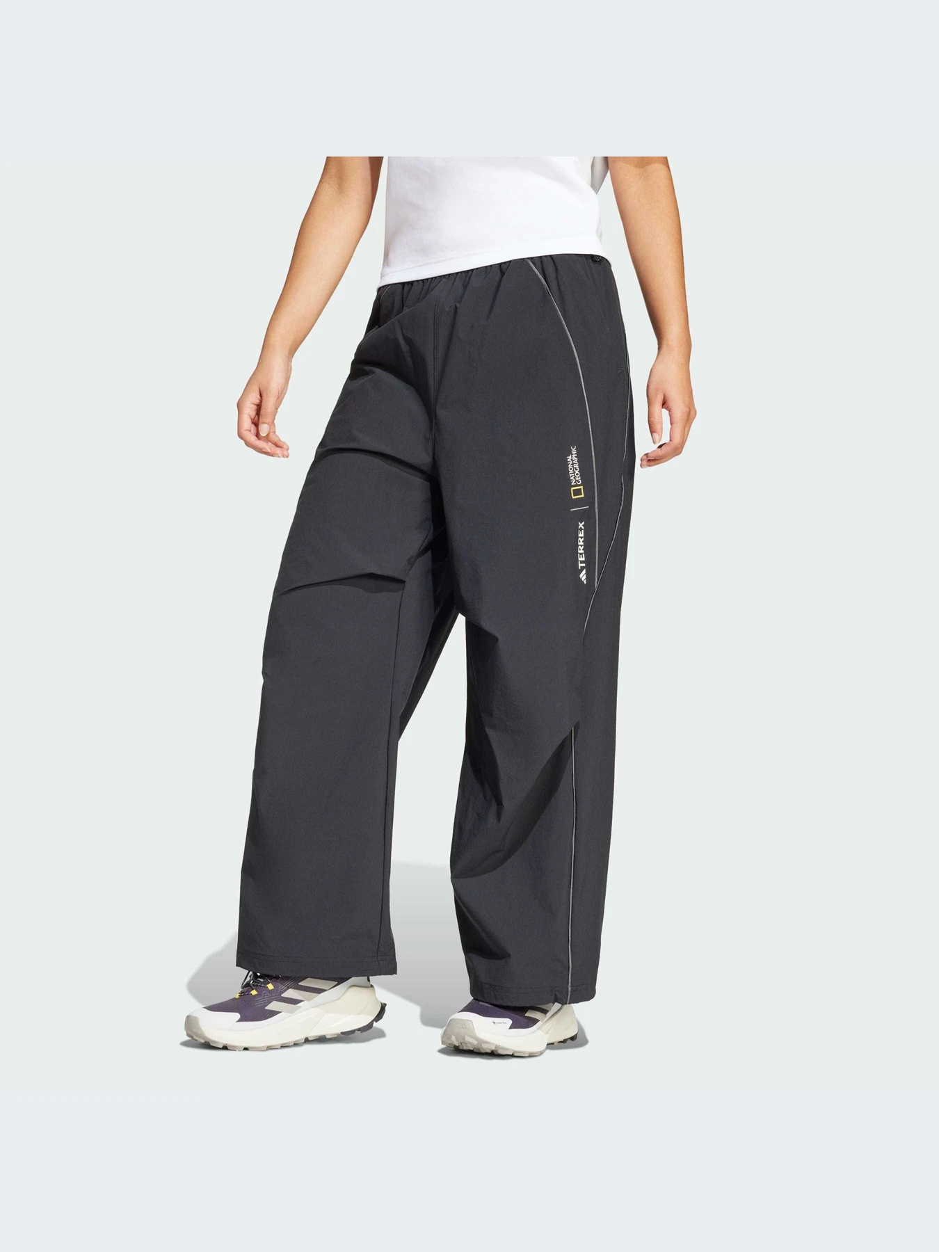 Брюки Adidas модель JD5847-KZ Брюки Adidas модель JD5847-KZ Фото