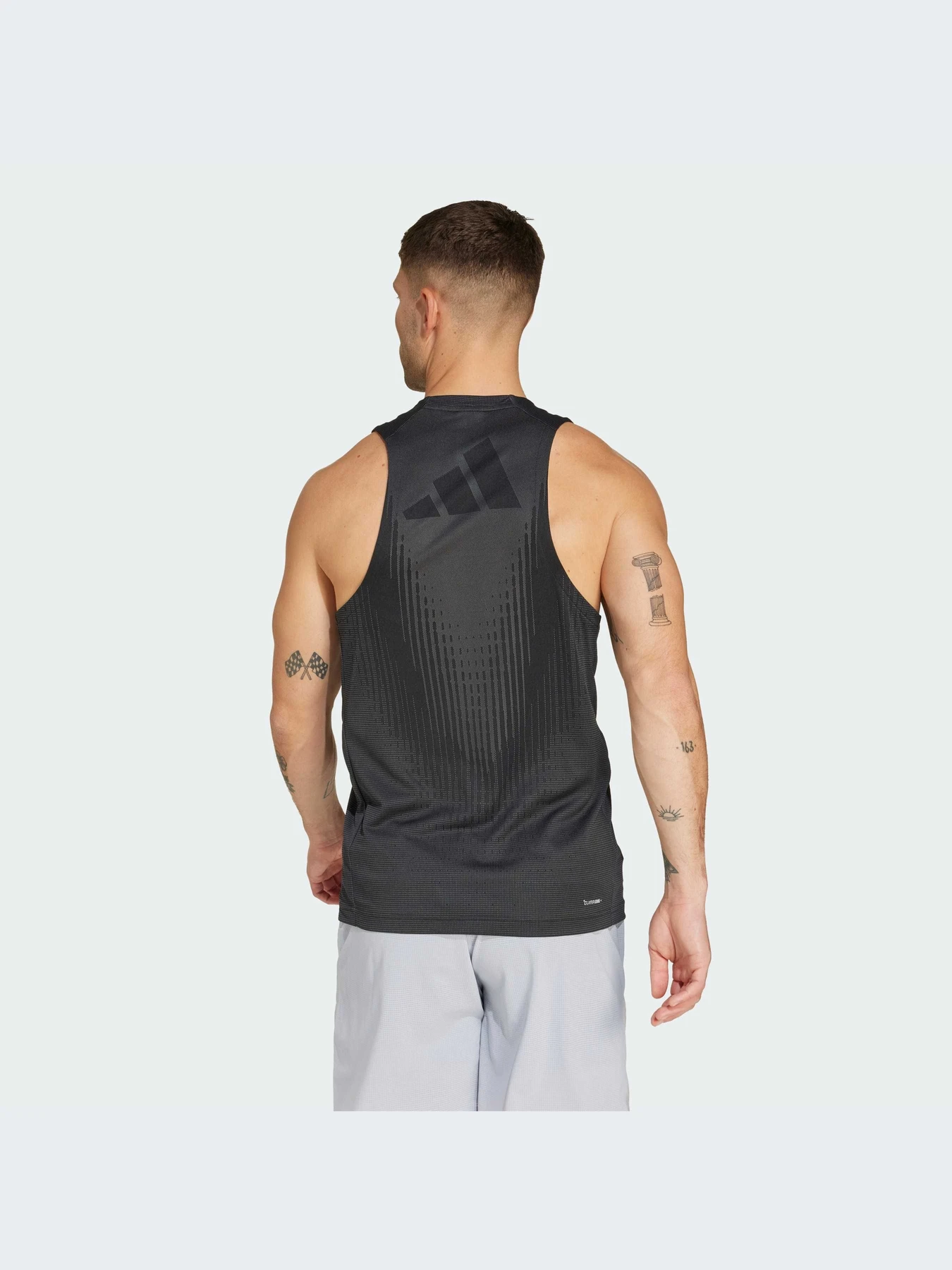 Футболки и поло Adidas модель JI8198-KZ Футболки и поло Adidas модель JI8198-KZ Фото