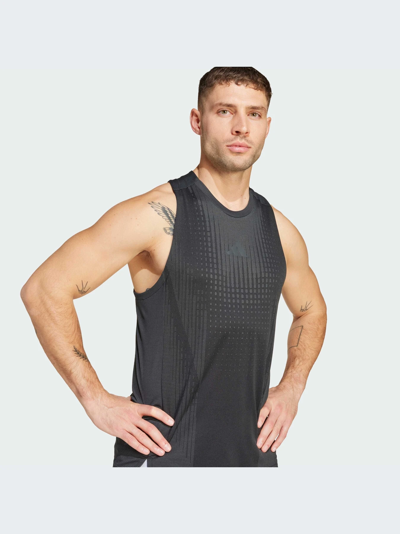 Футболки и поло Adidas модель JI8198-KZ Футболки и поло Adidas модель JI8198-KZ Фото