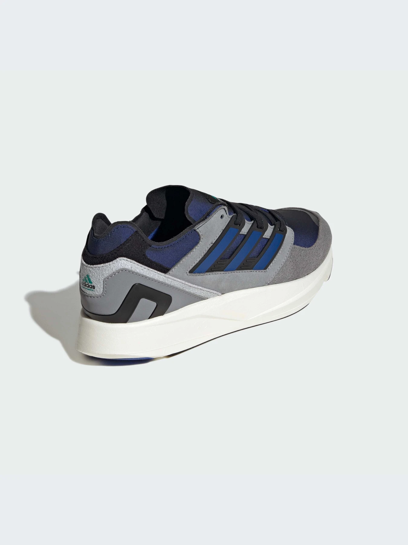 Кроссовки Adidas модель JH8103-KZ Кроссовки Adidas модель JH8103-KZ Фото
