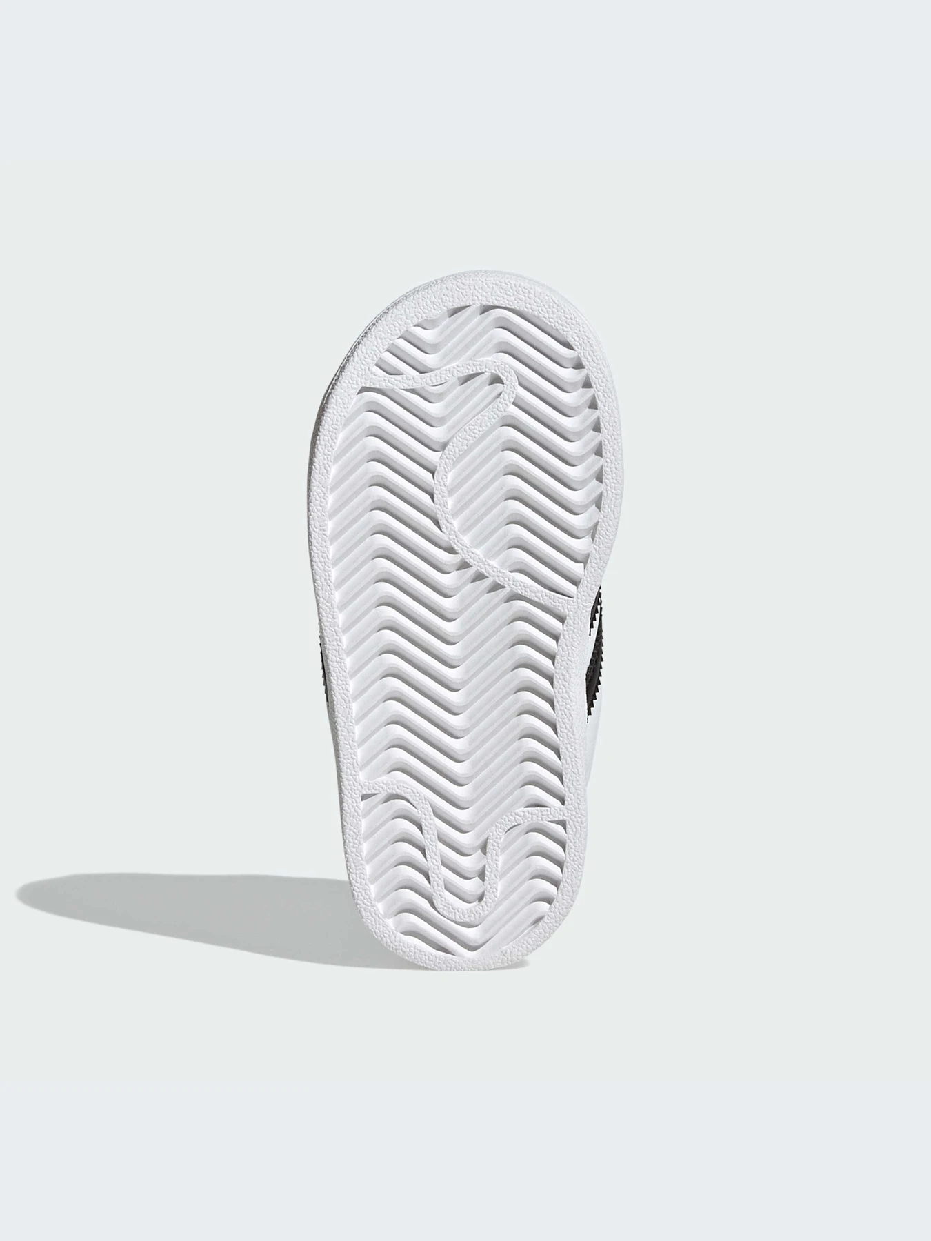 Кроссовки Adidas Superstar модель JI0090-KZ Кроссовки Adidas Superstar модель JI0090-KZ Фото