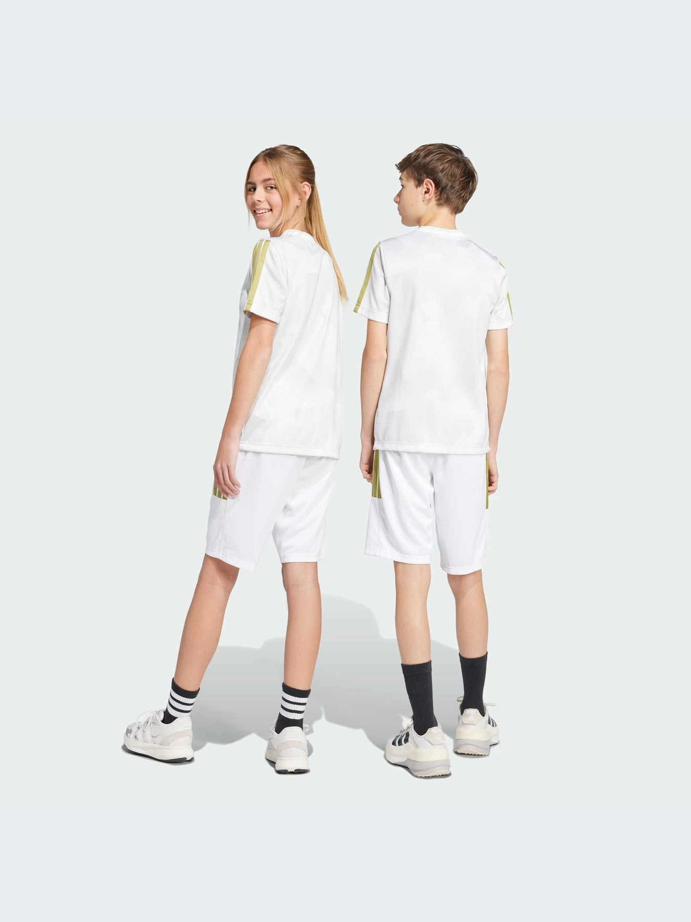 Шорты Adidas Tiro модель JD0491-KZ Шорты Adidas Tiro модель JD0491-KZ Фото