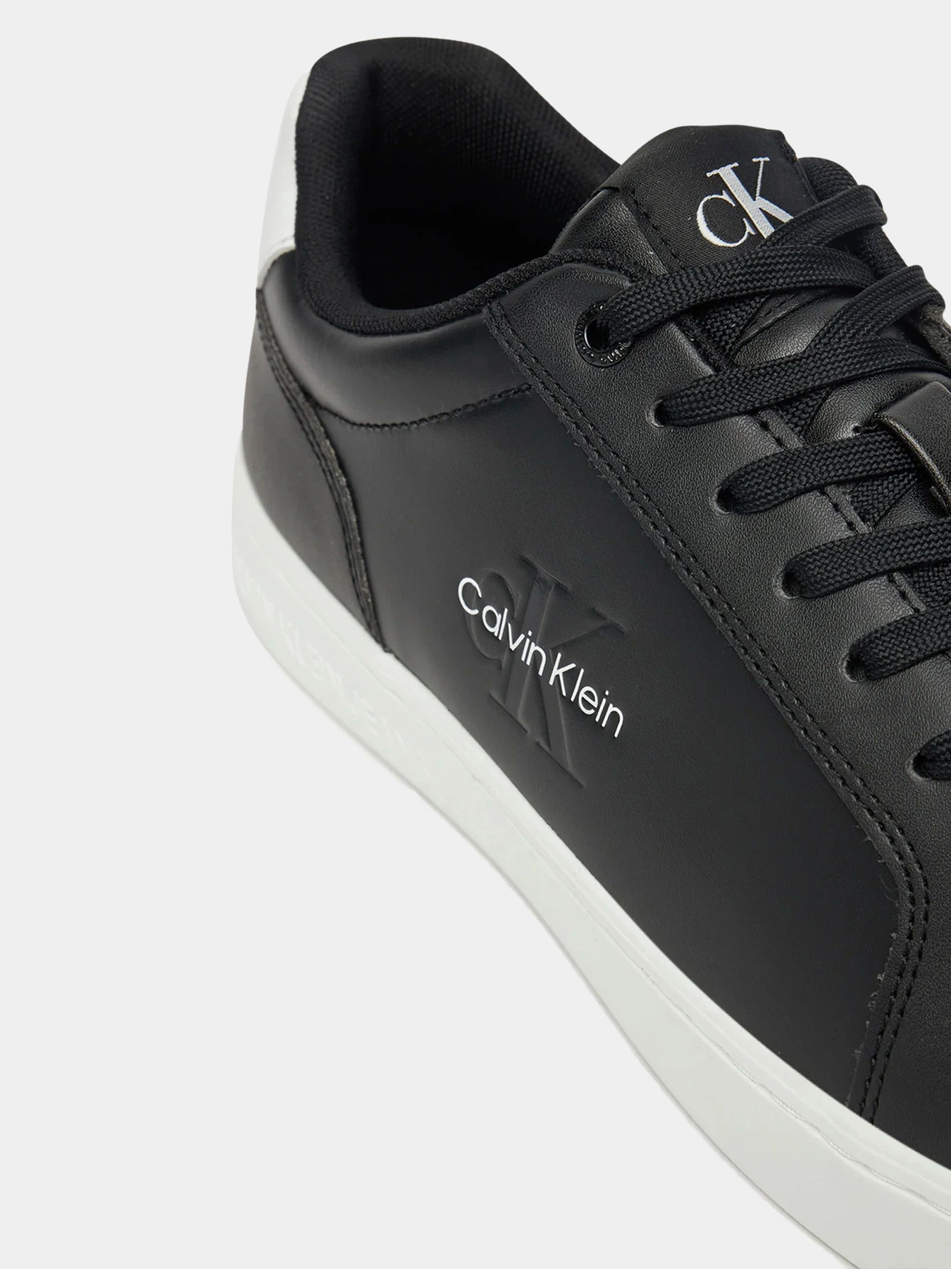 Кеды Calvin Klein модель YM0YM01369-0GM Фото