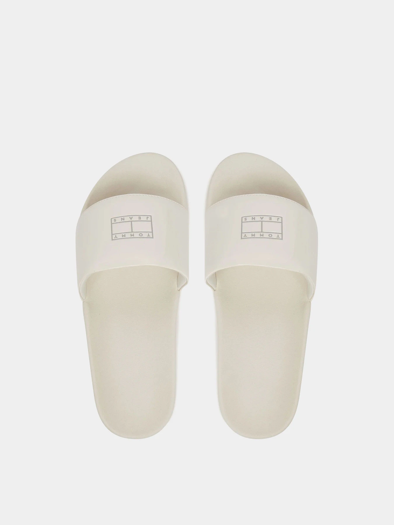 Шлёпанцы Tommy Hilfiger модель EN0EN02901-YBI Шлёпанцы Tommy Hilfiger модель EN0EN02901-YBI Фото