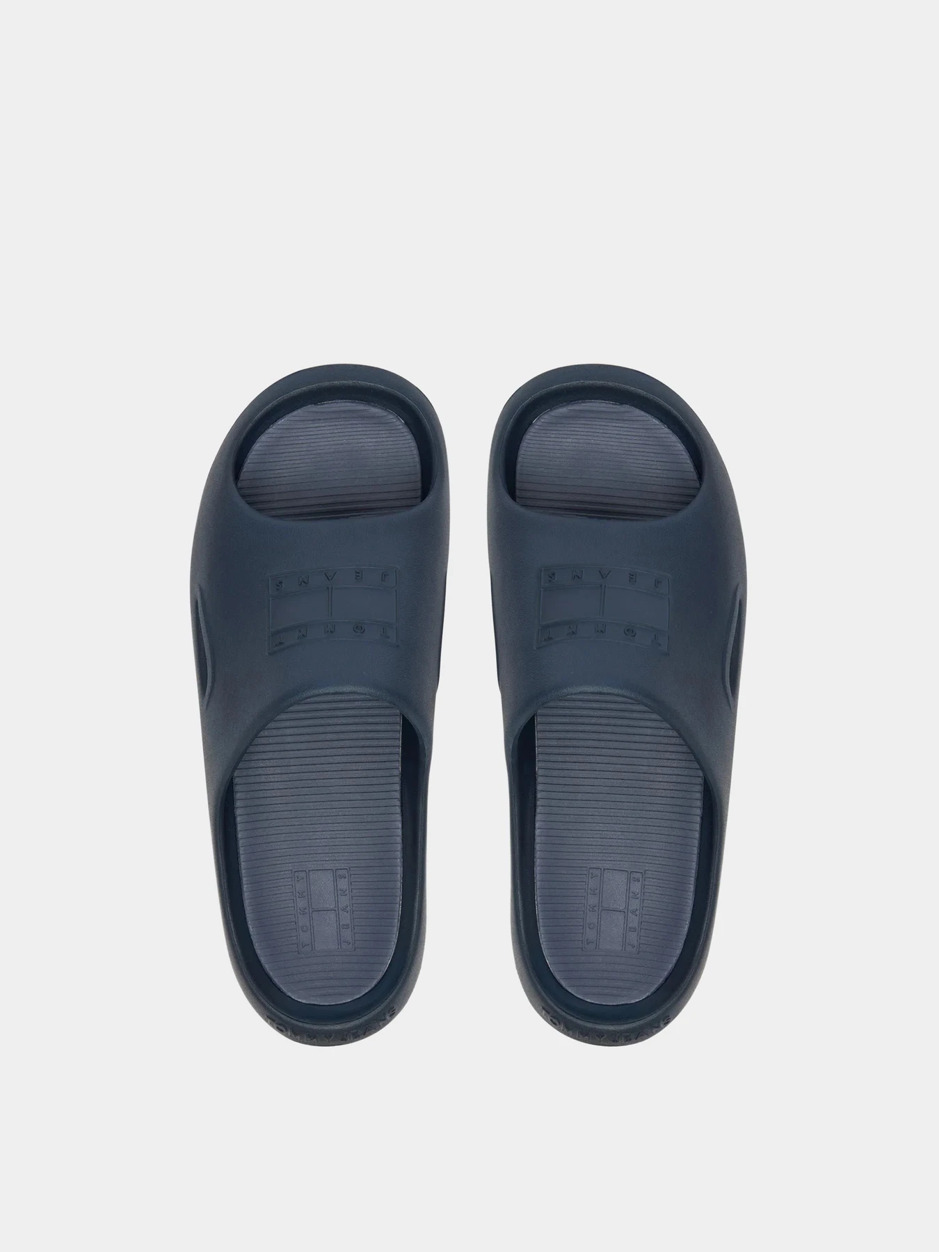 Шлёпанцы Tommy Hilfiger модель EM0EM01582-C1G Фото