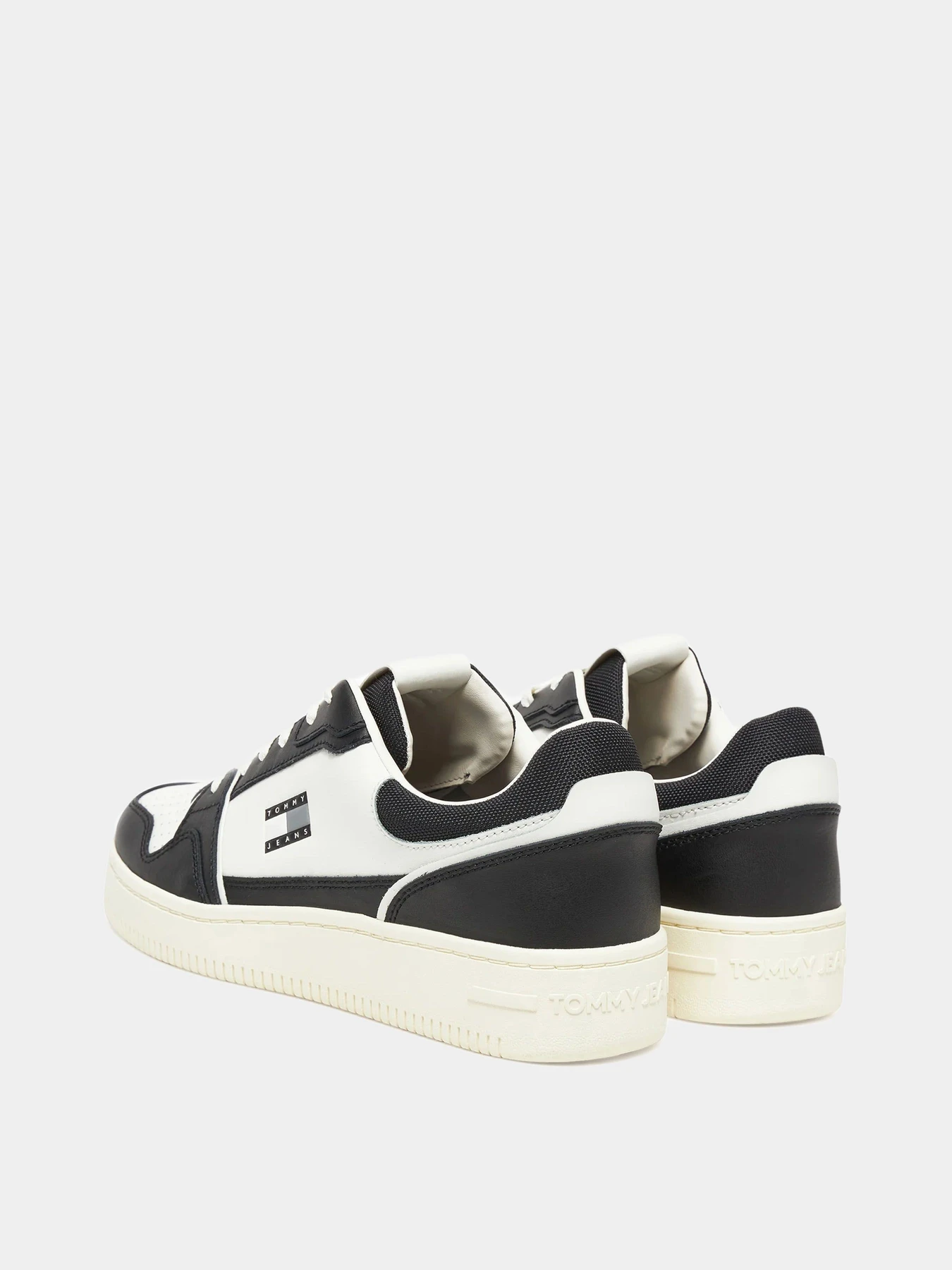 Кеды Tommy Hilfiger модель EM0EM01610-BDS Кеды Tommy Hilfiger модель EM0EM01610-BDS Фото