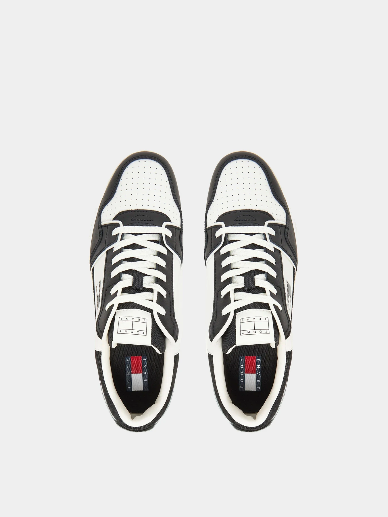 Кеды Tommy Hilfiger модель EM0EM01610-BDS Кеды Tommy Hilfiger модель EM0EM01610-BDS Фото