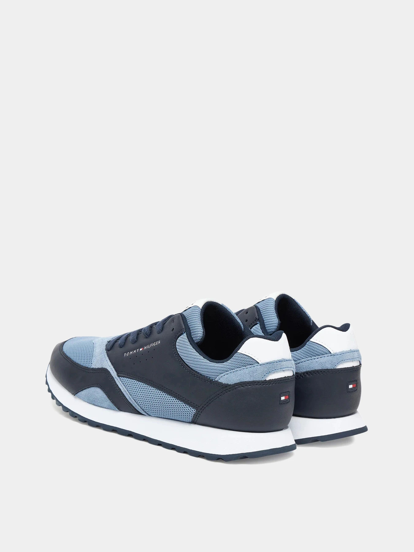 Кроссовки Tommy Hilfiger модель FM0FM05522-C2B Кроссовки Tommy Hilfiger модель FM0FM05522-C2B Фото