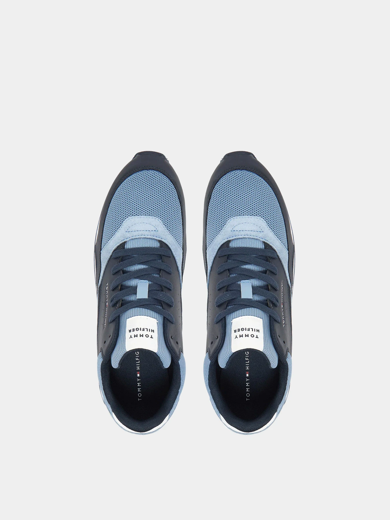 Кроссовки Tommy Hilfiger модель FM0FM05522-C2B Кроссовки Tommy Hilfiger модель FM0FM05522-C2B Фото
