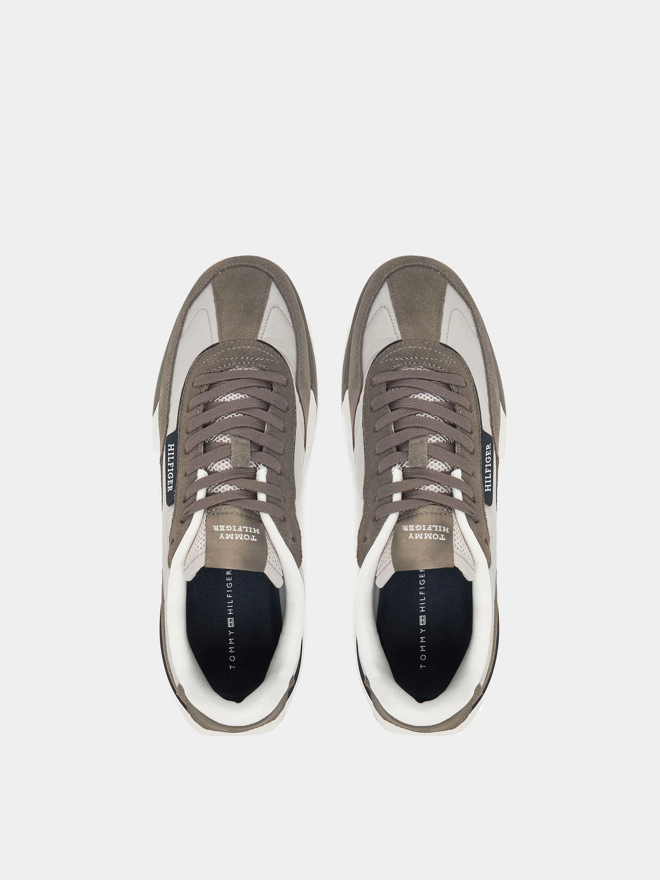 Кроссовки Tommy Hilfiger модель FM0FM05523-PQ8 Кроссовки Tommy Hilfiger модель FM0FM05523-PQ8 Фото