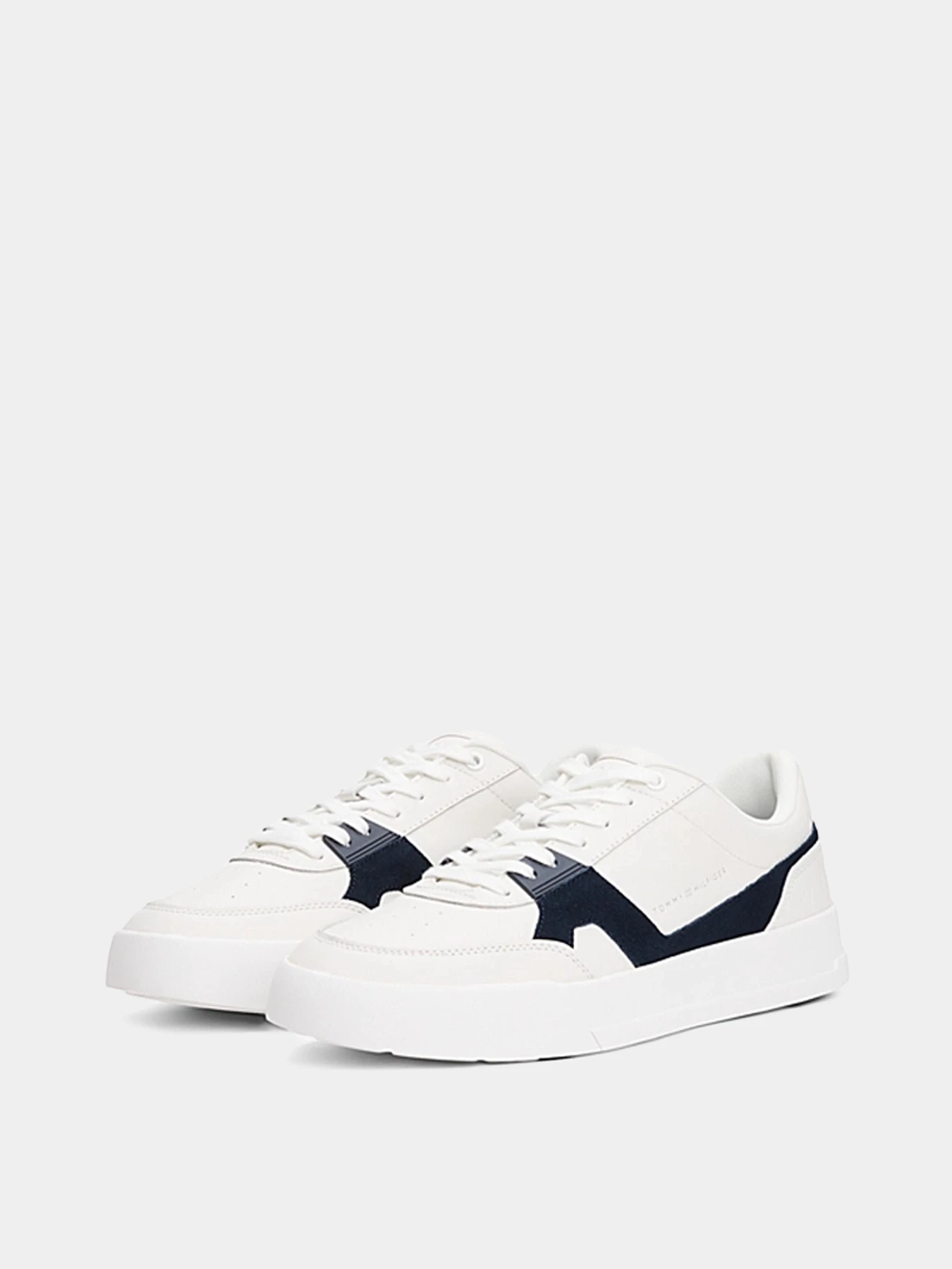 Кроссовки Tommy Hilfiger модель FM0FM05551-0K4 Кроссовки Tommy Hilfiger модель FM0FM05551-0K4 Фото